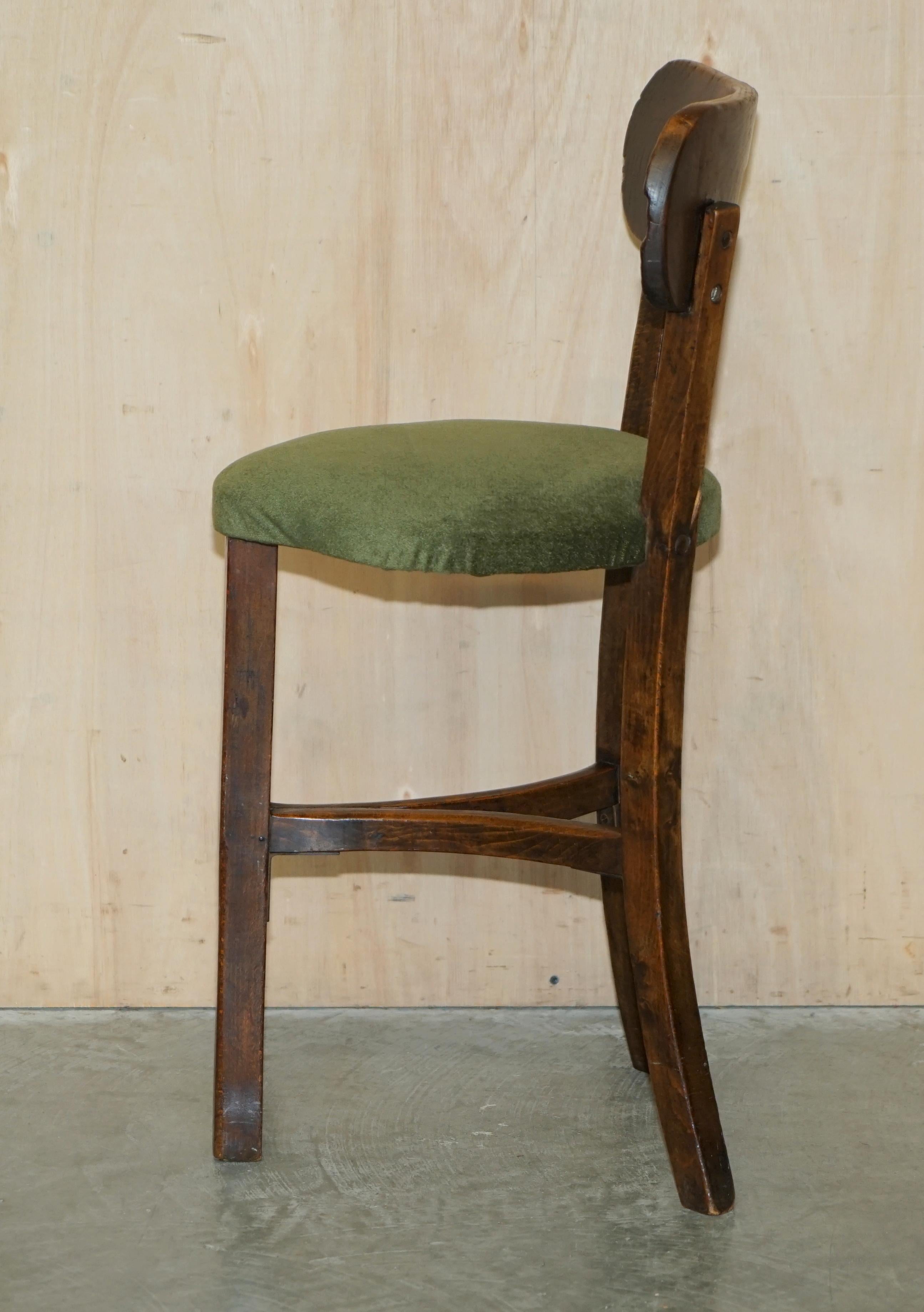 Three Antique Primative Solid Elm Arts & Crafts Cock Fighting Chairs / Stools For Sale 5