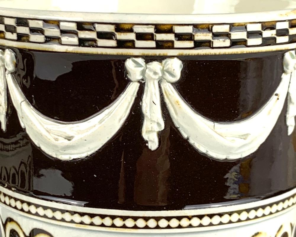 Glazed Three Antique Wedgwood Creamware Vases Late 18th Century England Circa 1790