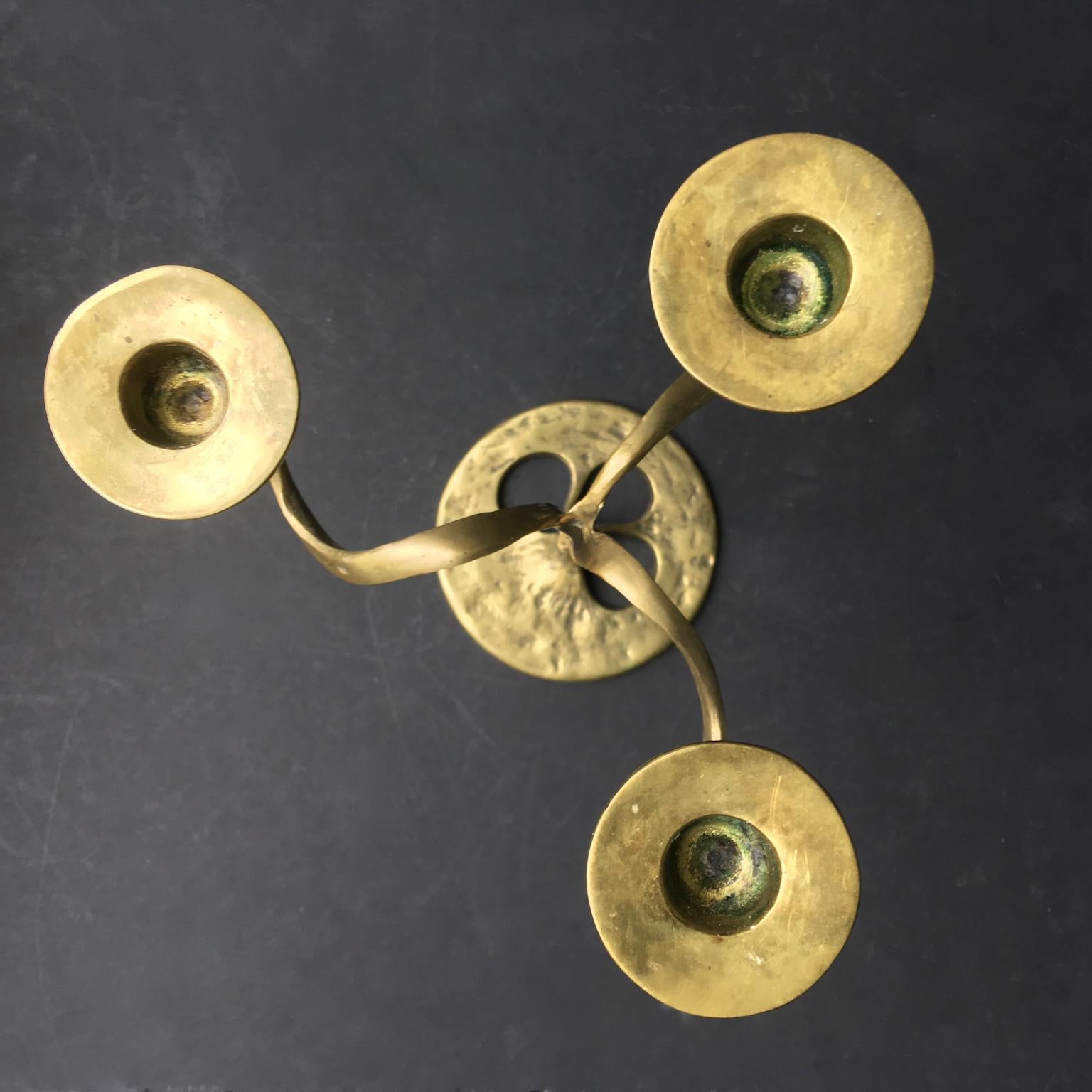 Three-Arm Brass Candlestick or Candelabra of Organic Form In Good Condition In London, GB
