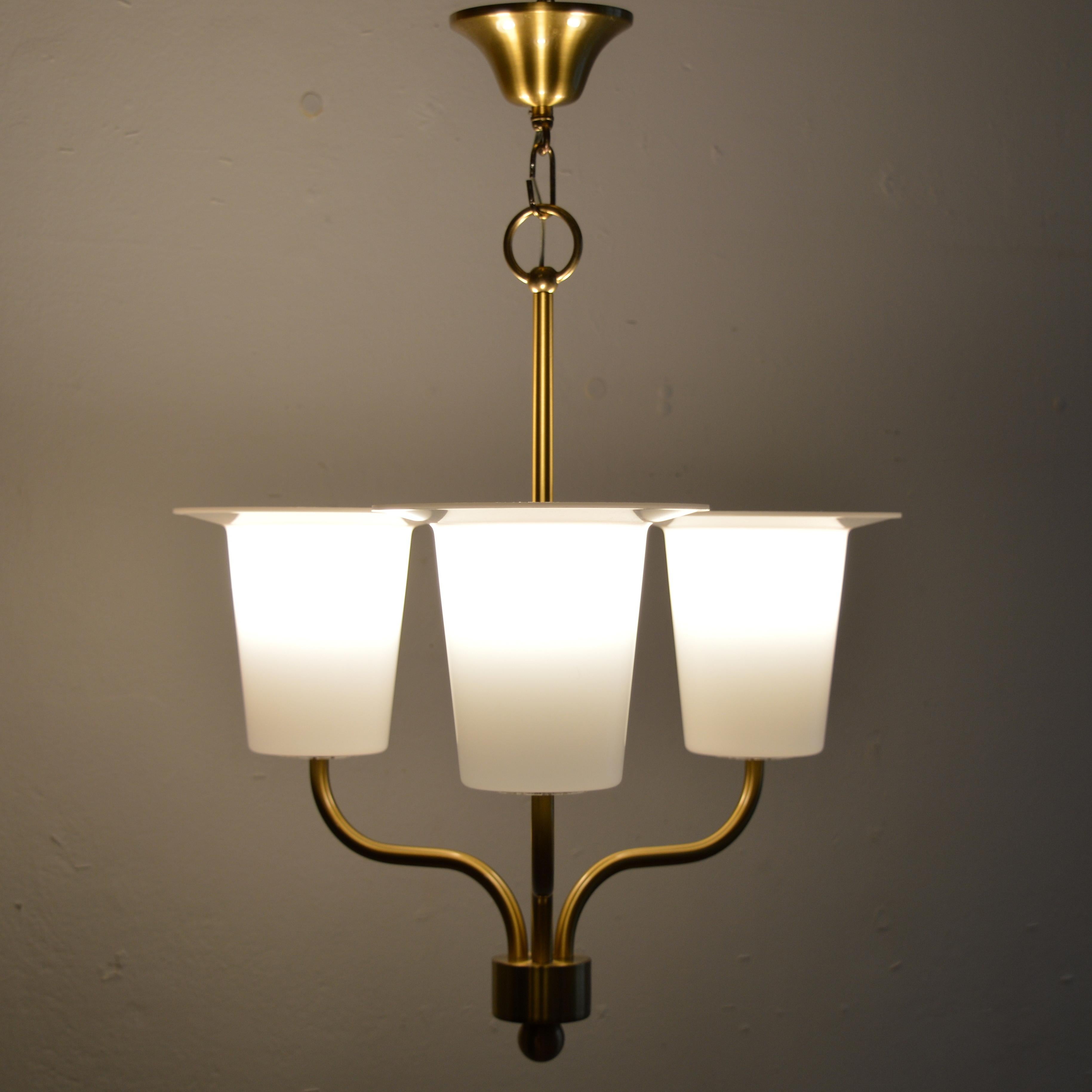 Three Arm Brass Chandelier with Fabric Shades by Luxus Sweden, 1960s In Good Condition For Sale In Stockholm, SE