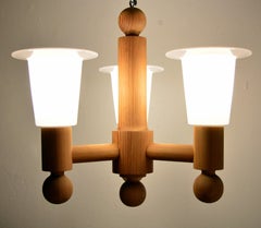 Dreiarmiger Kronleuchter aus massivem Kiefernholz von Luxus Sweden, 1960er Jahre