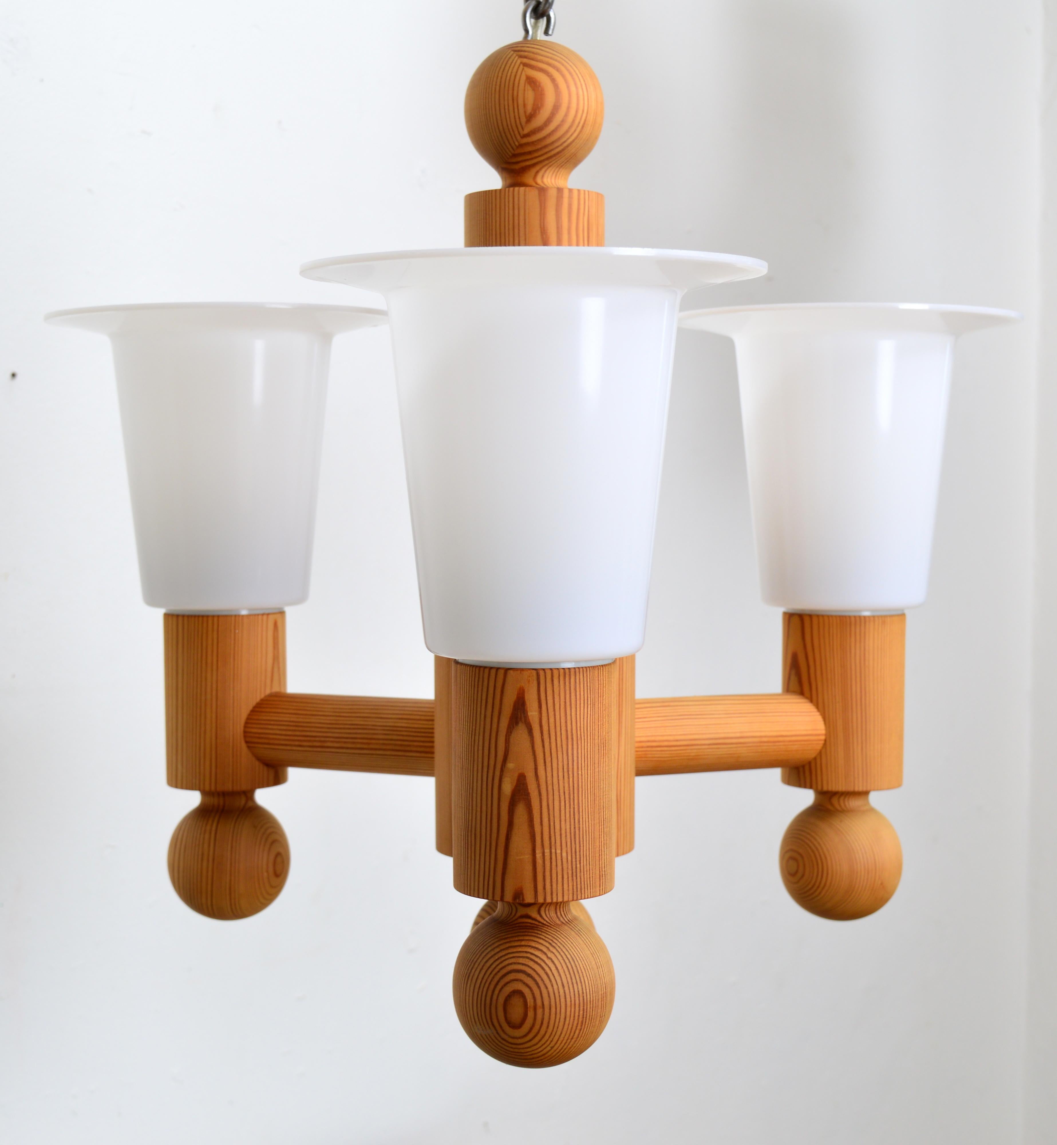Scandinavian Modern Three Arm Solid Pine Chandelier by Luxus Sweden, 1960s For Sale