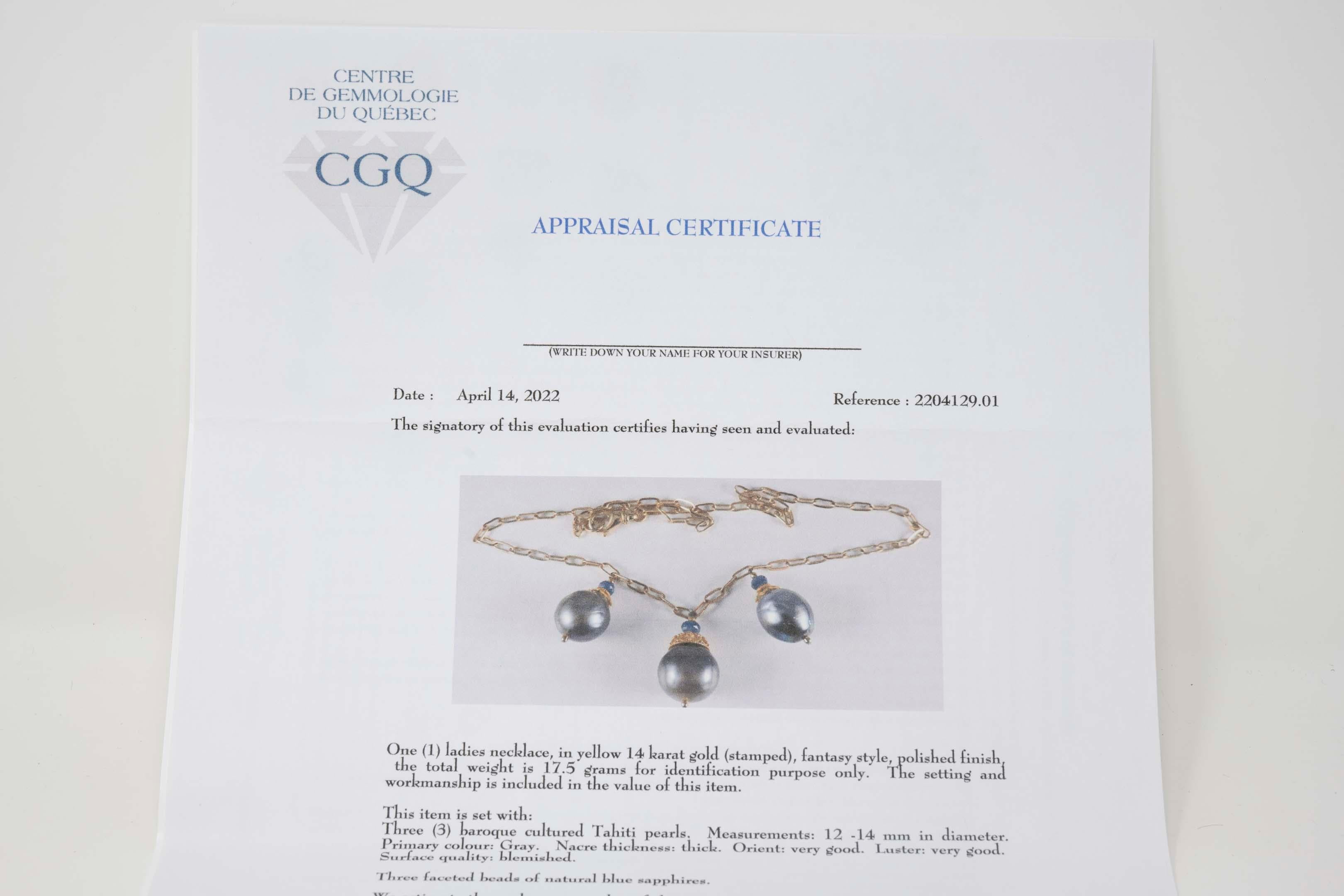 Trois perles de culture baroques de Tahiti et collier en or 14 carats en vente 2