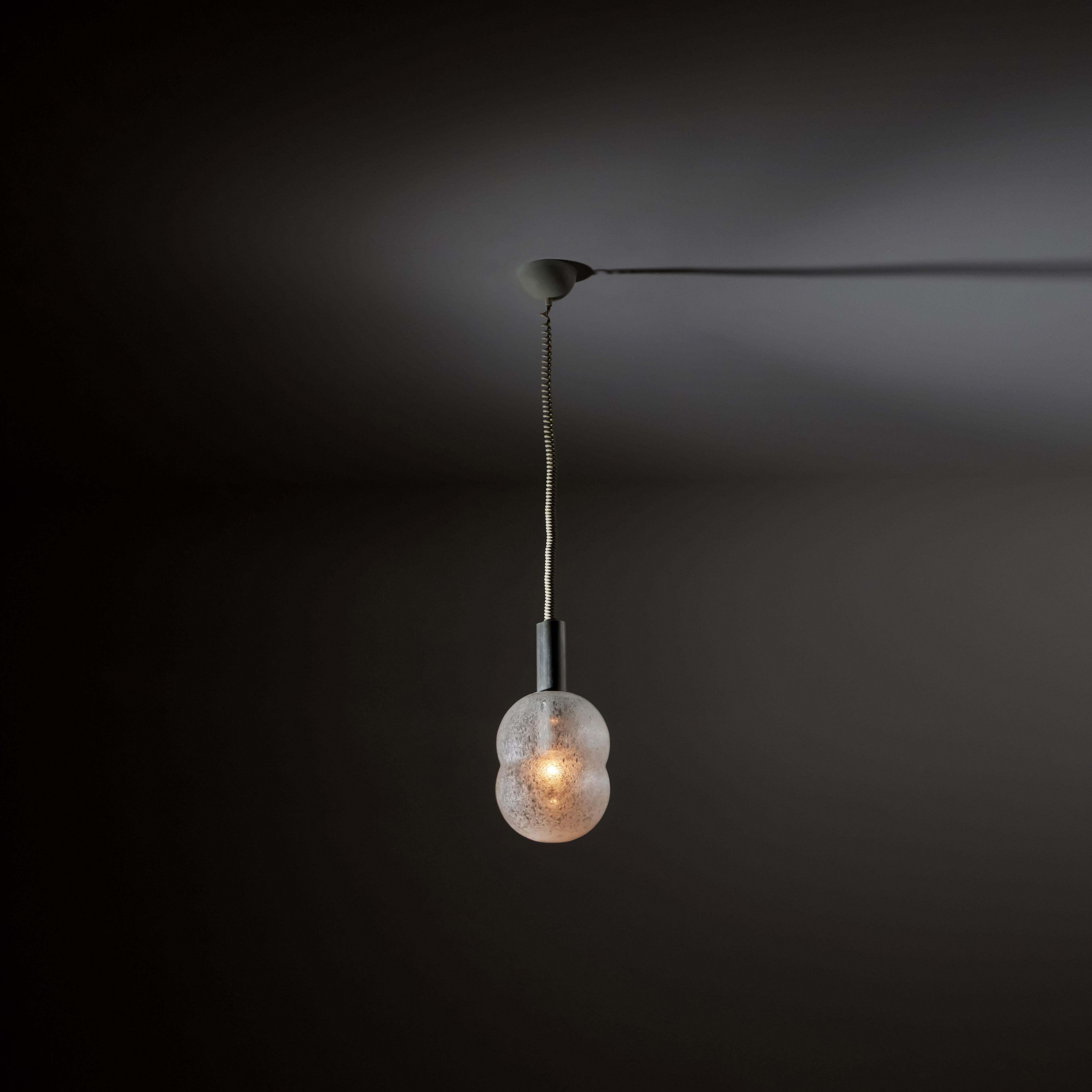 Bilobo Pendant by Afra & Tobia Scarpa for Flos In Fair Condition For Sale In Los Angeles, CA