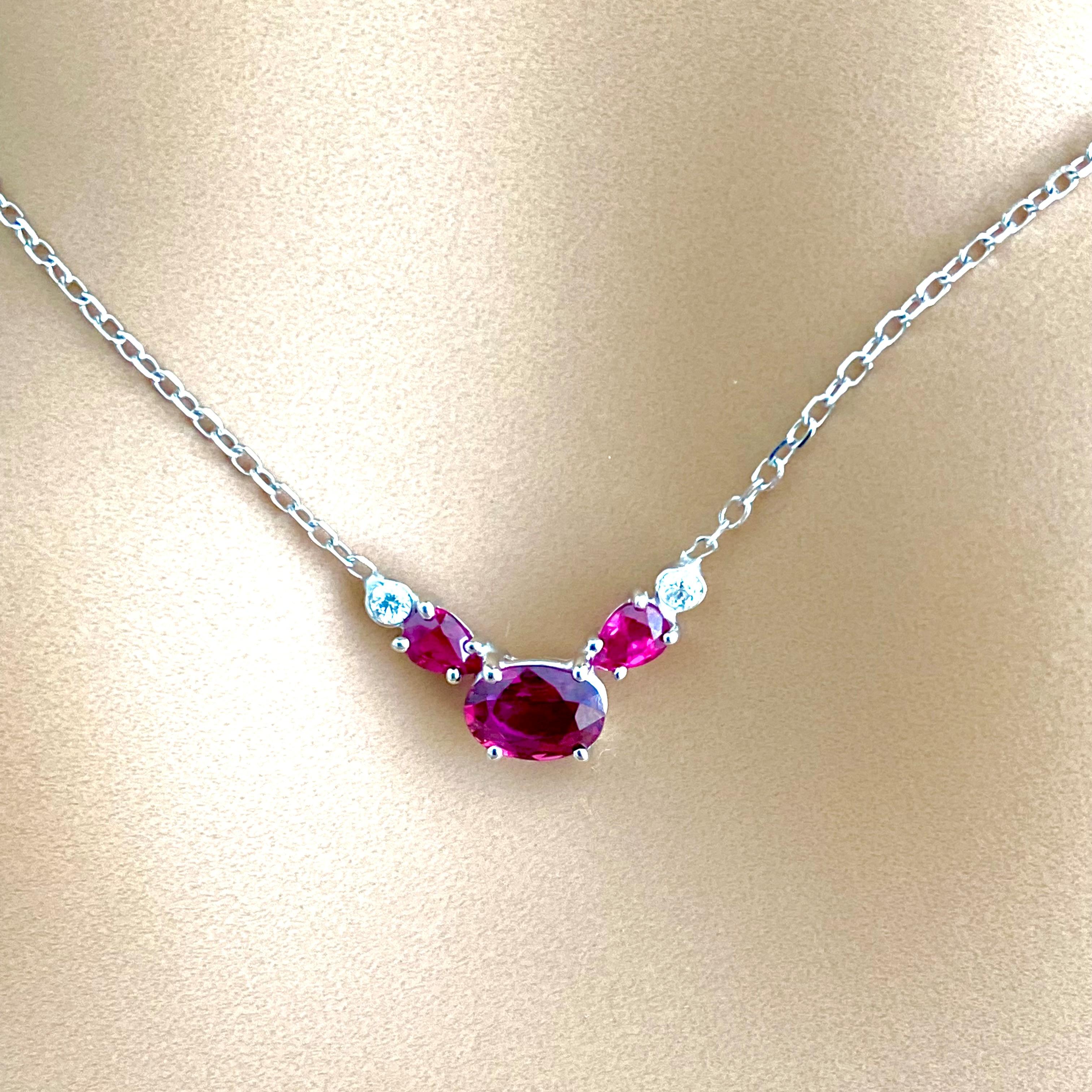 Three Burma Red Rubies and Two Bezel Diamonds Rubies Gold Pendant Necklace In New Condition In New York, NY