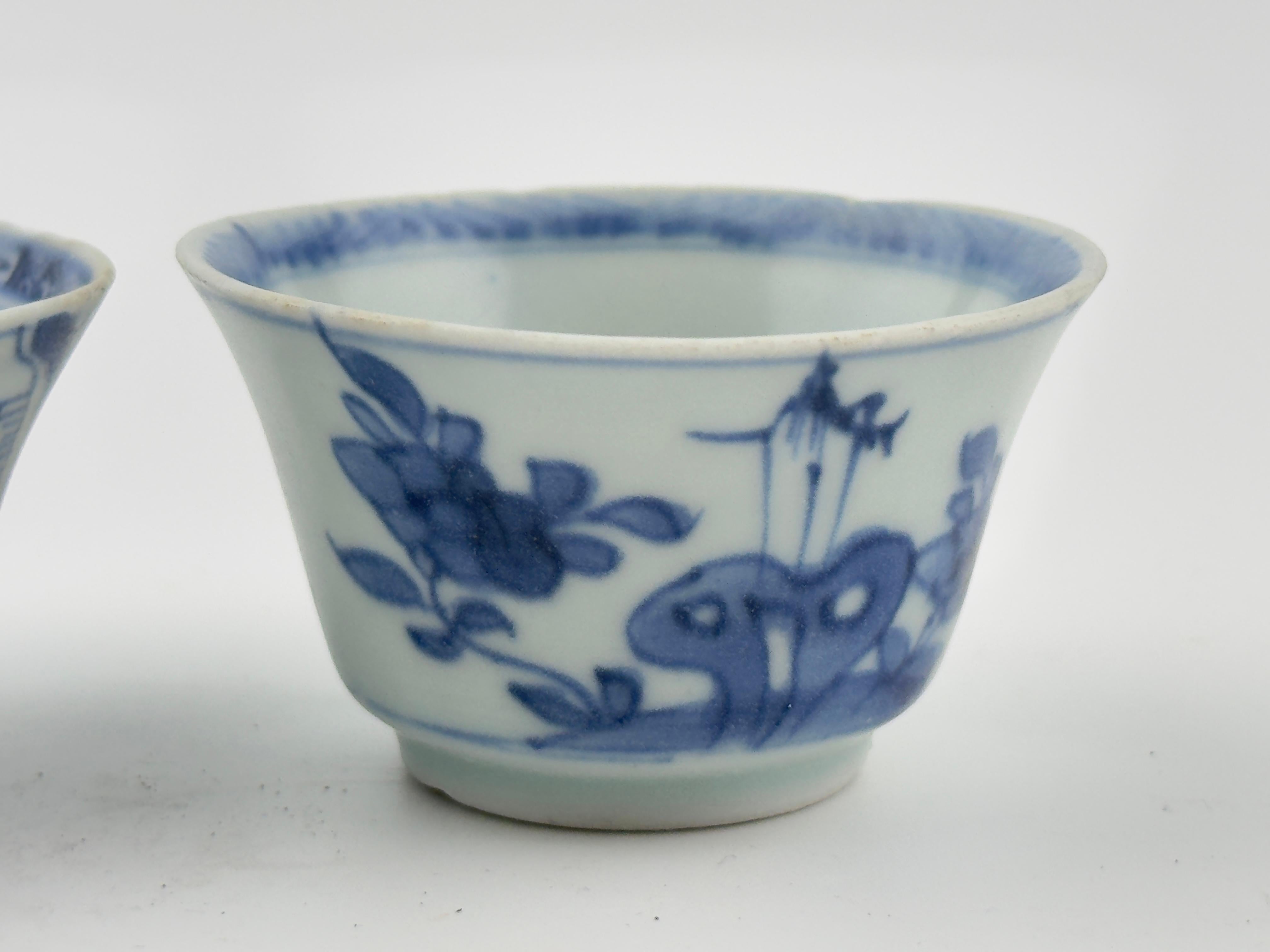 Ensemble de trois tasses à thé en forme de bateau MauCA Circa 1725, Dynastie Qing, époque Yongzheng en vente 4