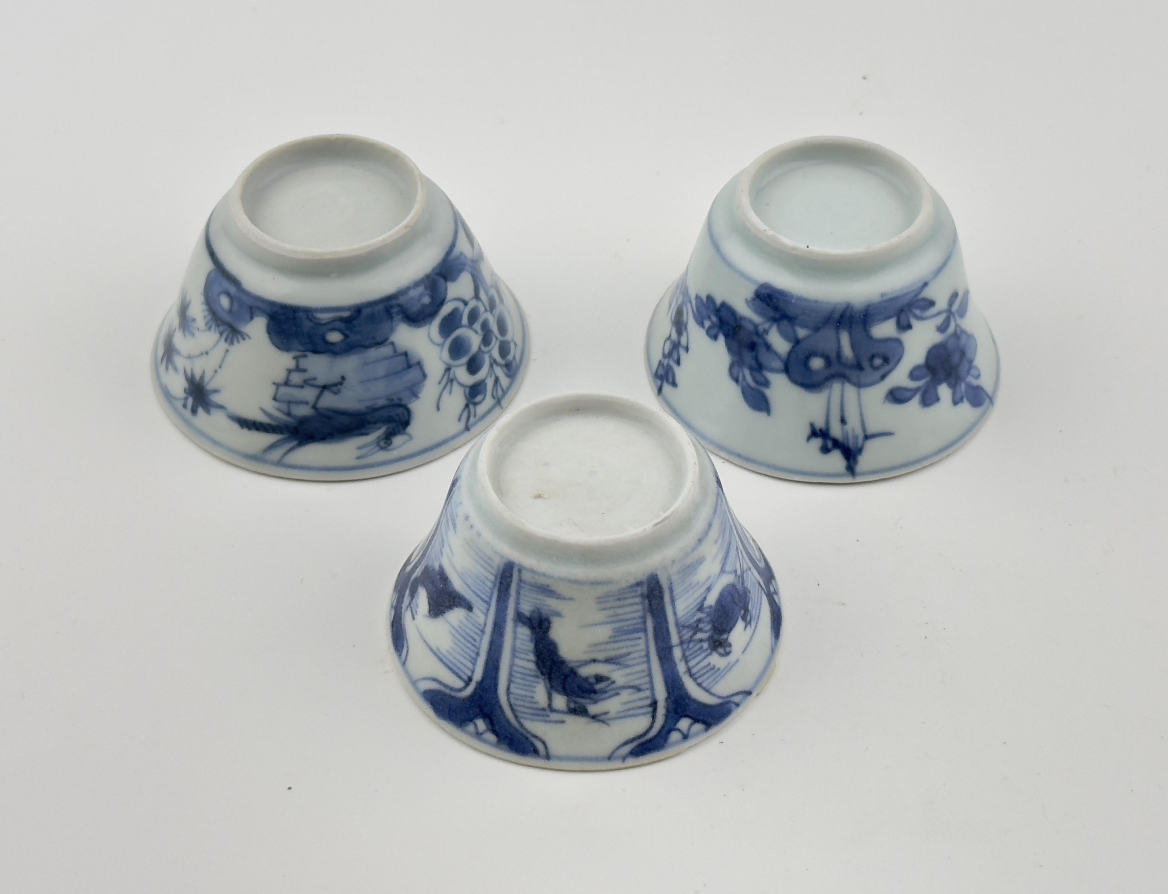 Ensemble de trois tasses à thé en forme de bateau MauCA Circa 1725, Dynastie Qing, époque Yongzheng en vente 7