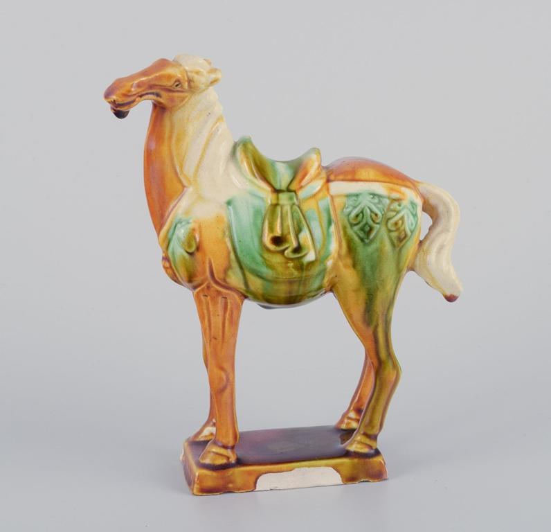 Three Chinese Tang horses in earthenware. Approx. 1930s In Excellent Condition For Sale In Copenhagen, DK