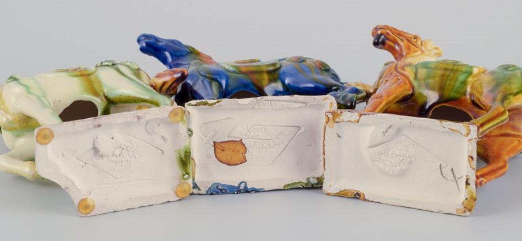 Three Chinese Tang horses in earthenware. Approx. 1930s For Sale 2