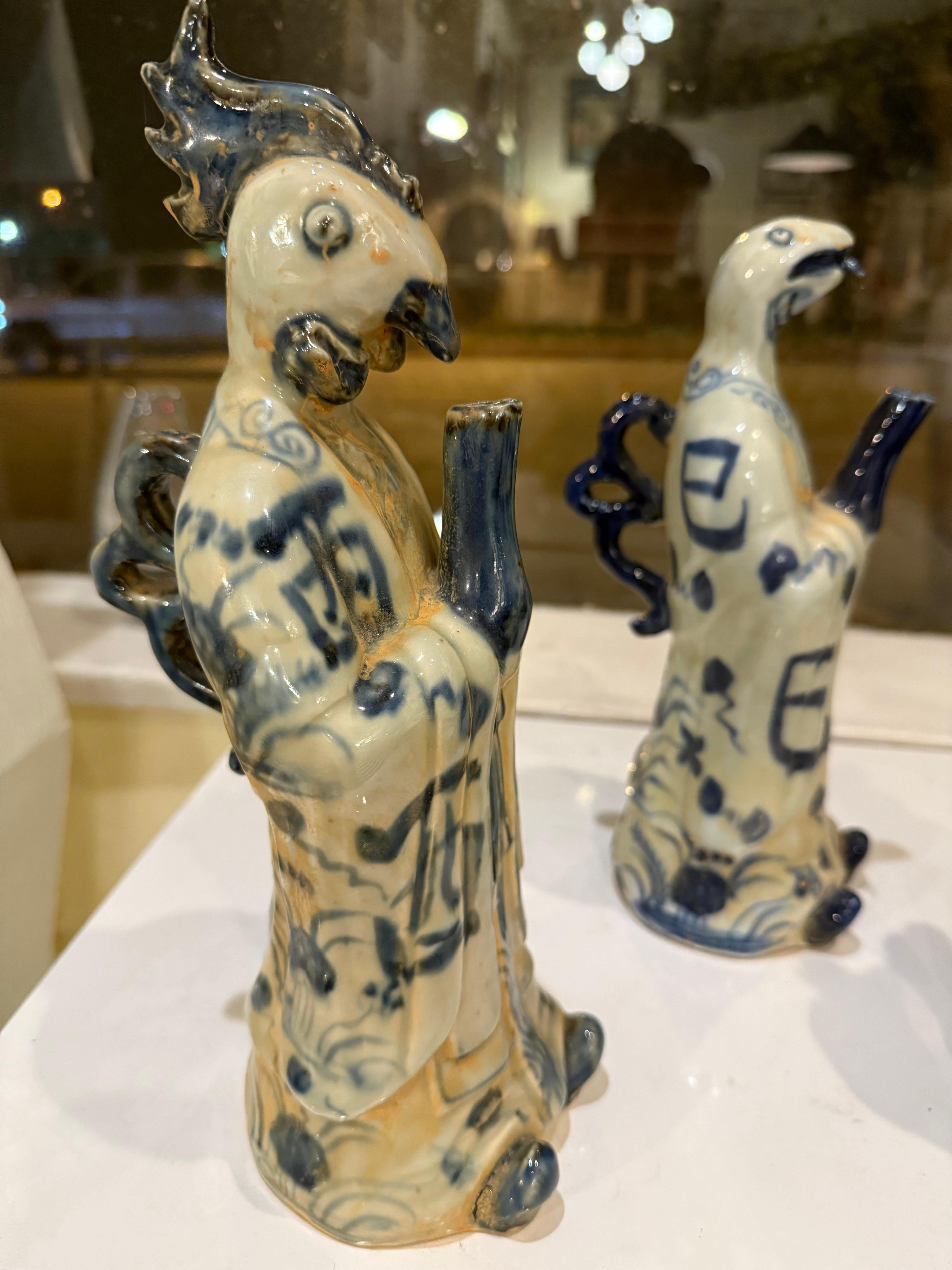 Chinois Trois statues du Zodiac chinois - Serpent, Coq et Chèvre en vente