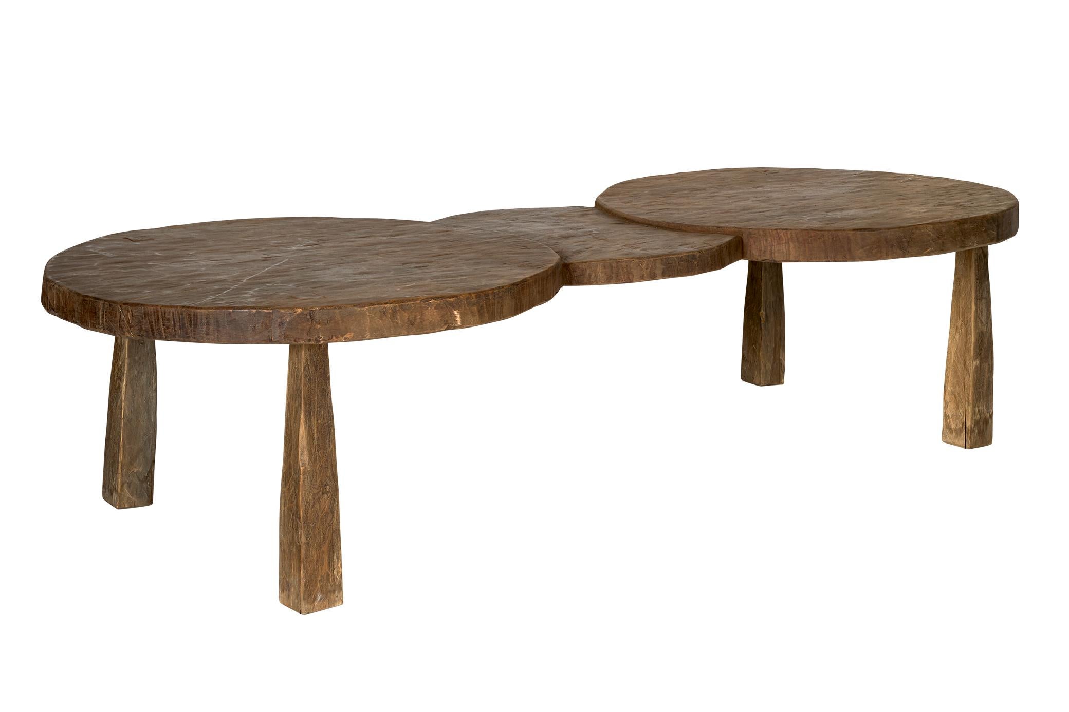 Three Circle Design Coffee Table in Weathered Elm In Good Condition For Sale In Dallas, TX