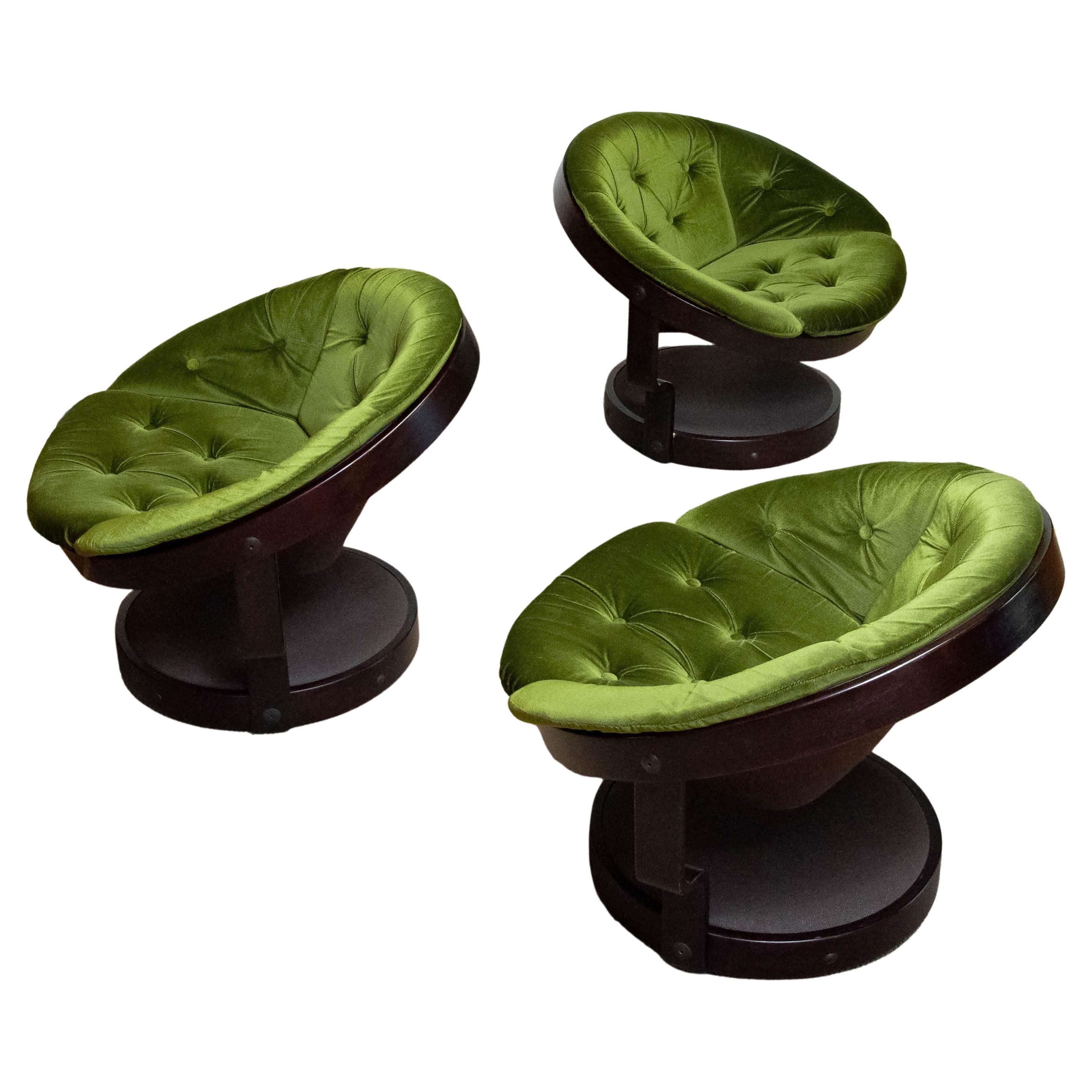 Three Circular Swivel Lounge Chairs Model 'Convair' Green Velvet by Oddmund Vad