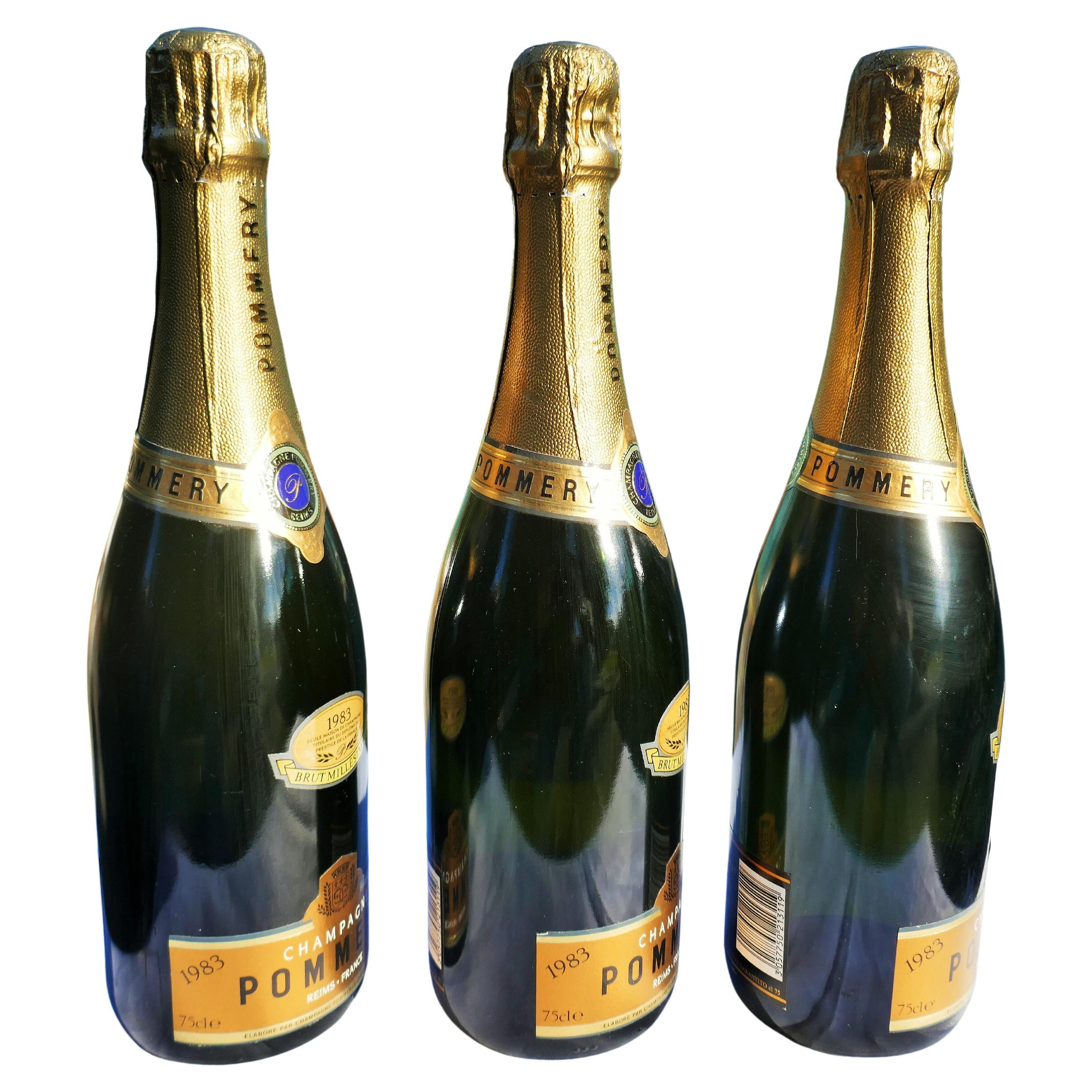 Late 20th Century Three closed collectible bottles with box Champagne Pommery 1983 For Sale