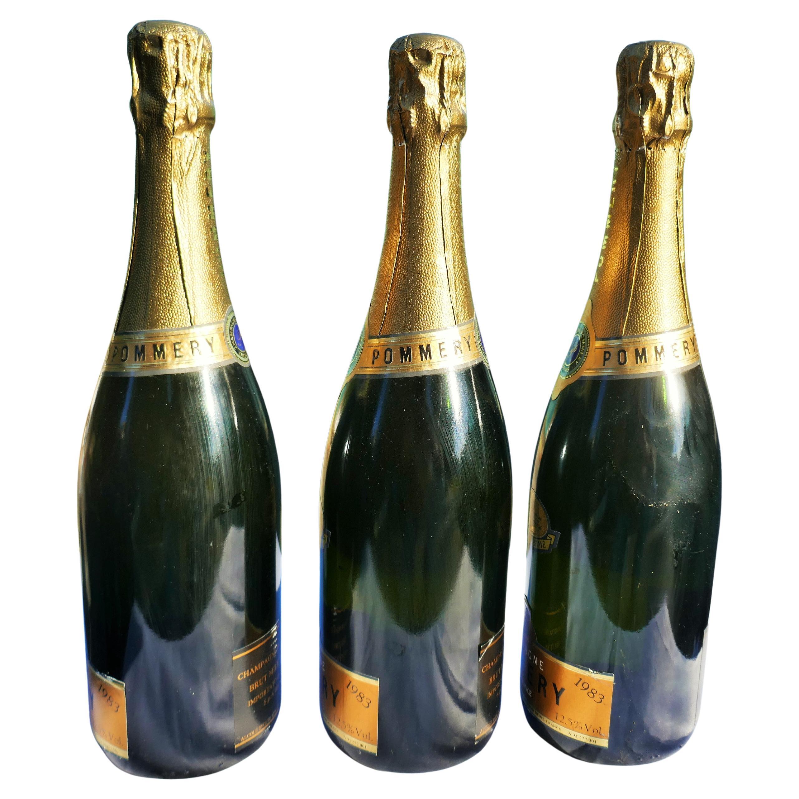 Three closed collectible bottles with box Champagne Pommery 1983 For Sale 1