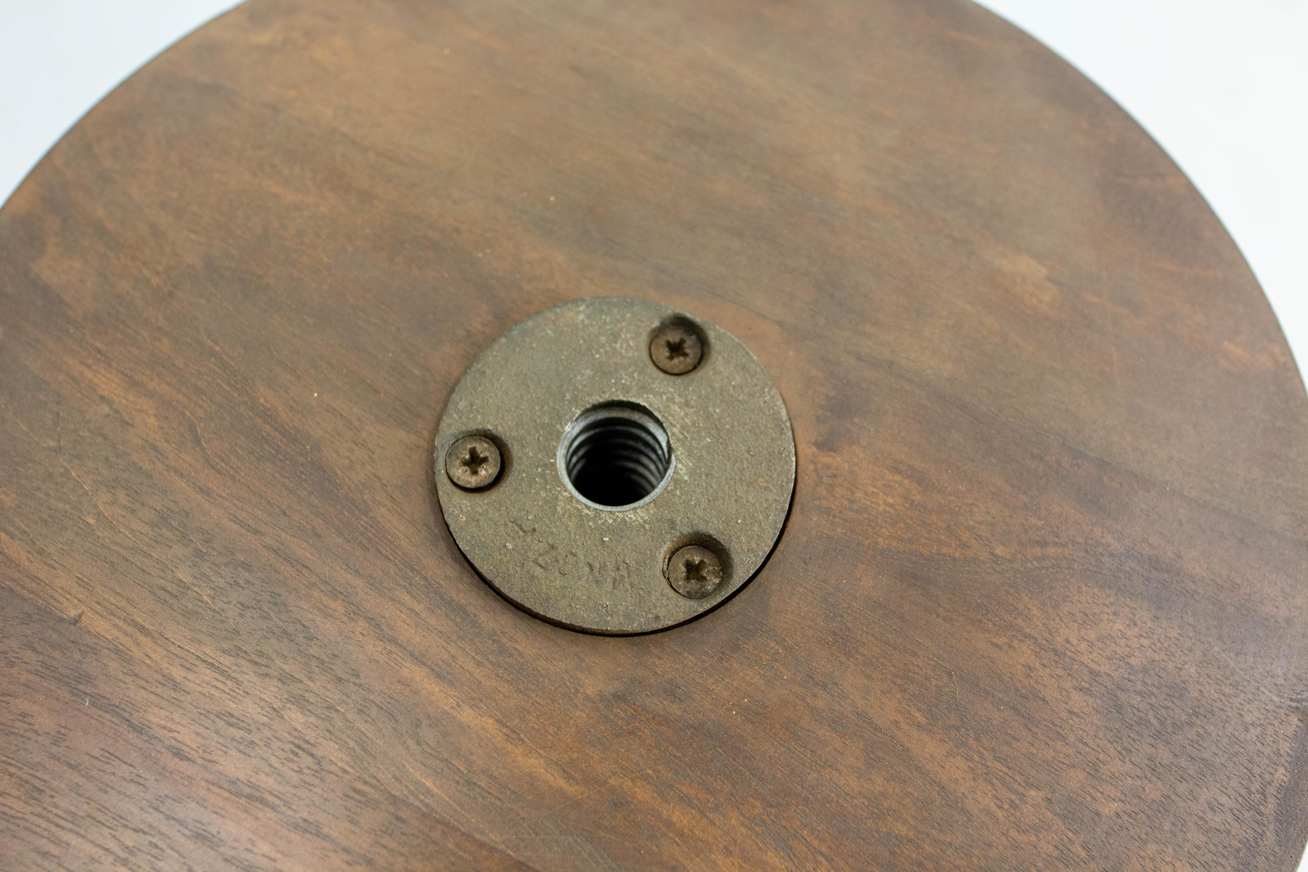 Sgabello per pianoforte a tre gambe Compas in Skai e Beeche del Medioevo francese in vendita 2