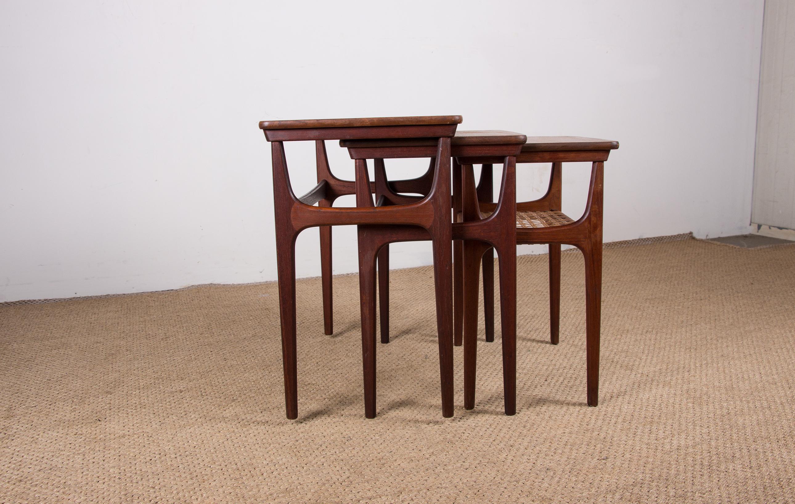 Three Danish Teak and Caning Nesting Tables by Erling Torvits for Heltborg For Sale 2