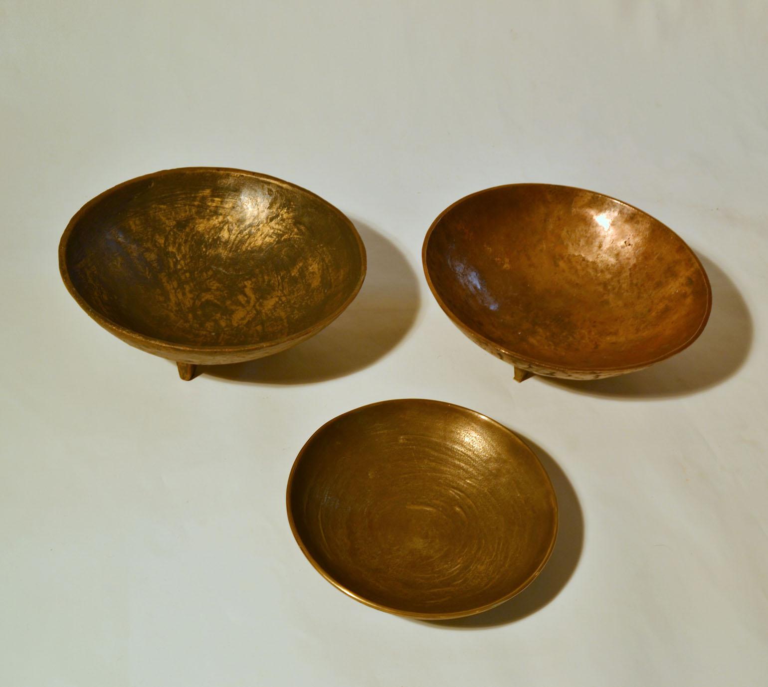 Three Decorative Bronze Mid-Century Modern Bowls 11