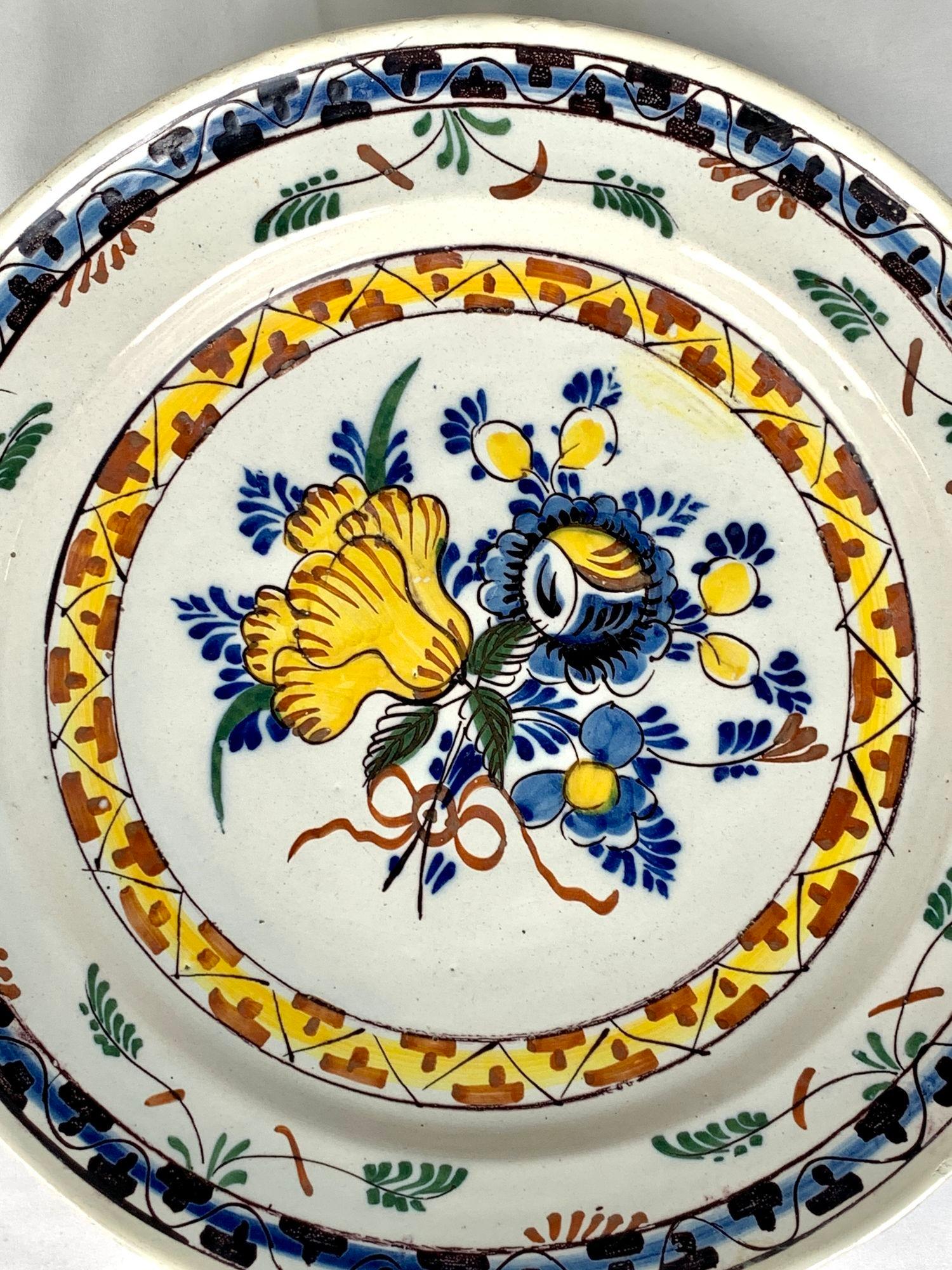 Three Delft Chargers Polychrome Hand Painted Netherlands Circa 1780 For Sale 1