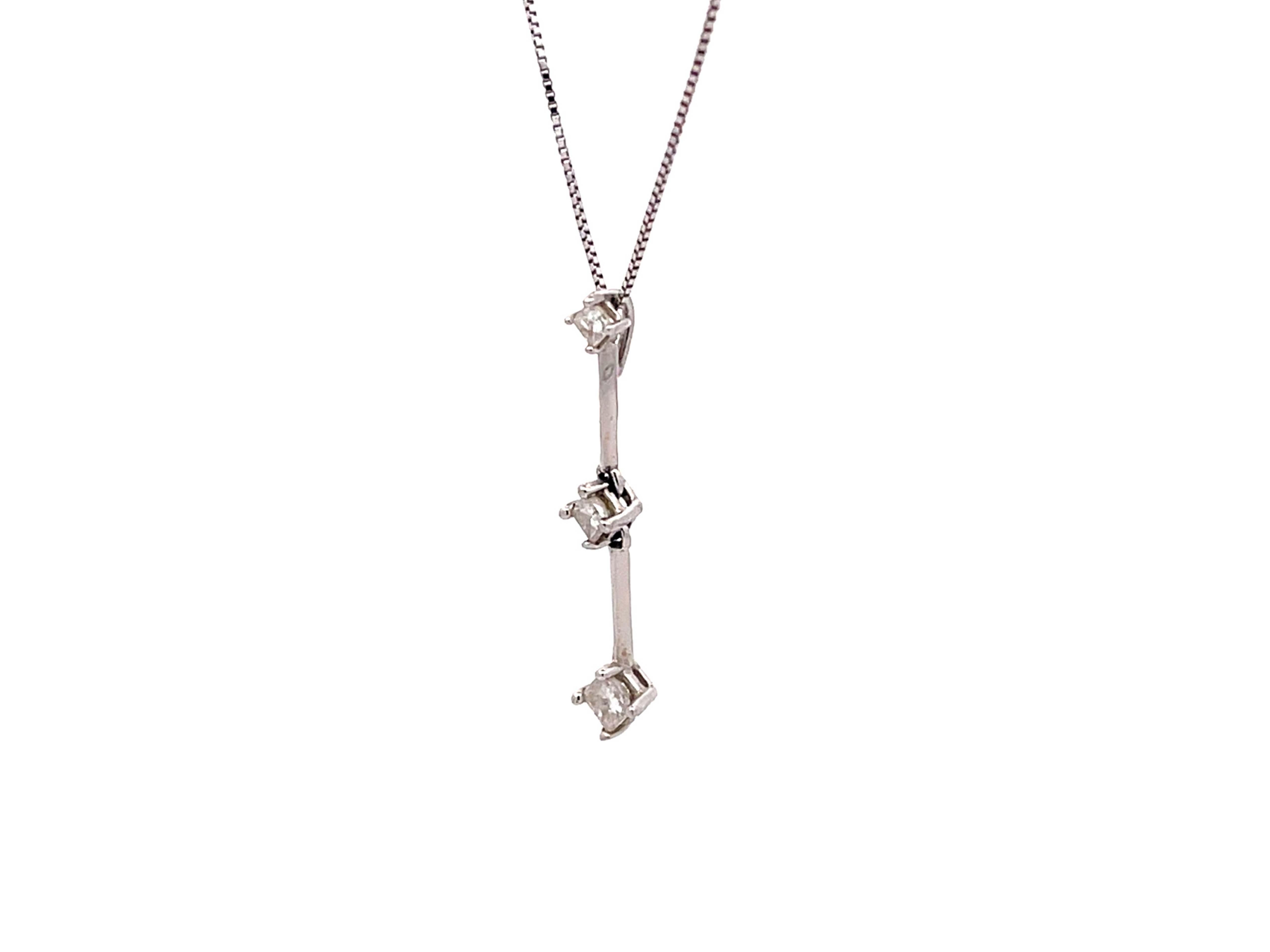 Princess Cut Three Diamond Drop Necklace in 14k White Gold For Sale