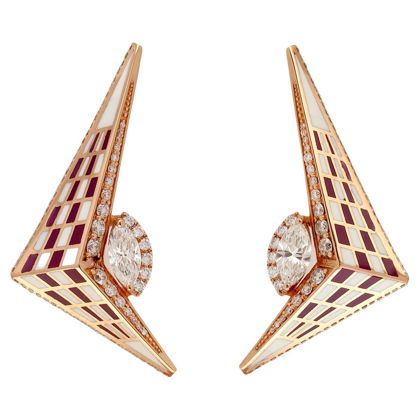 Three Dimensional Arrow Shaped Yellow Gold Earring with Center Marquise Diamond For Sale