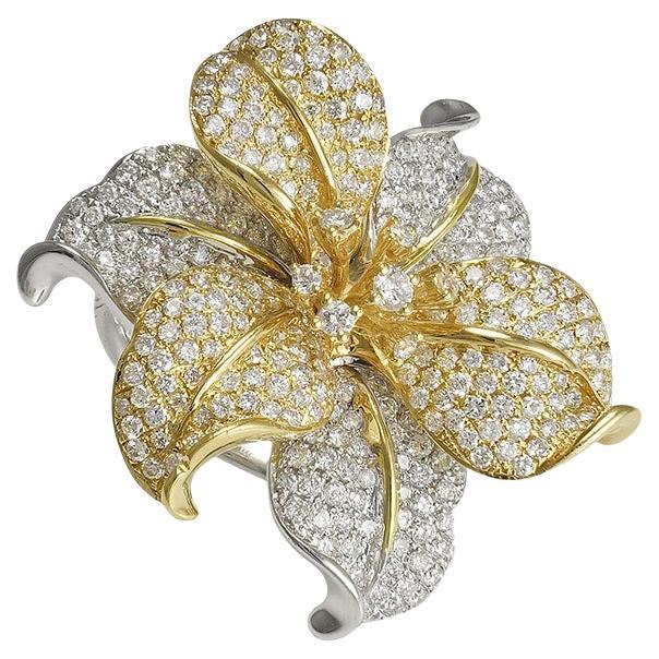 Three Dimensional Pave diamond flower ring in two tone gold