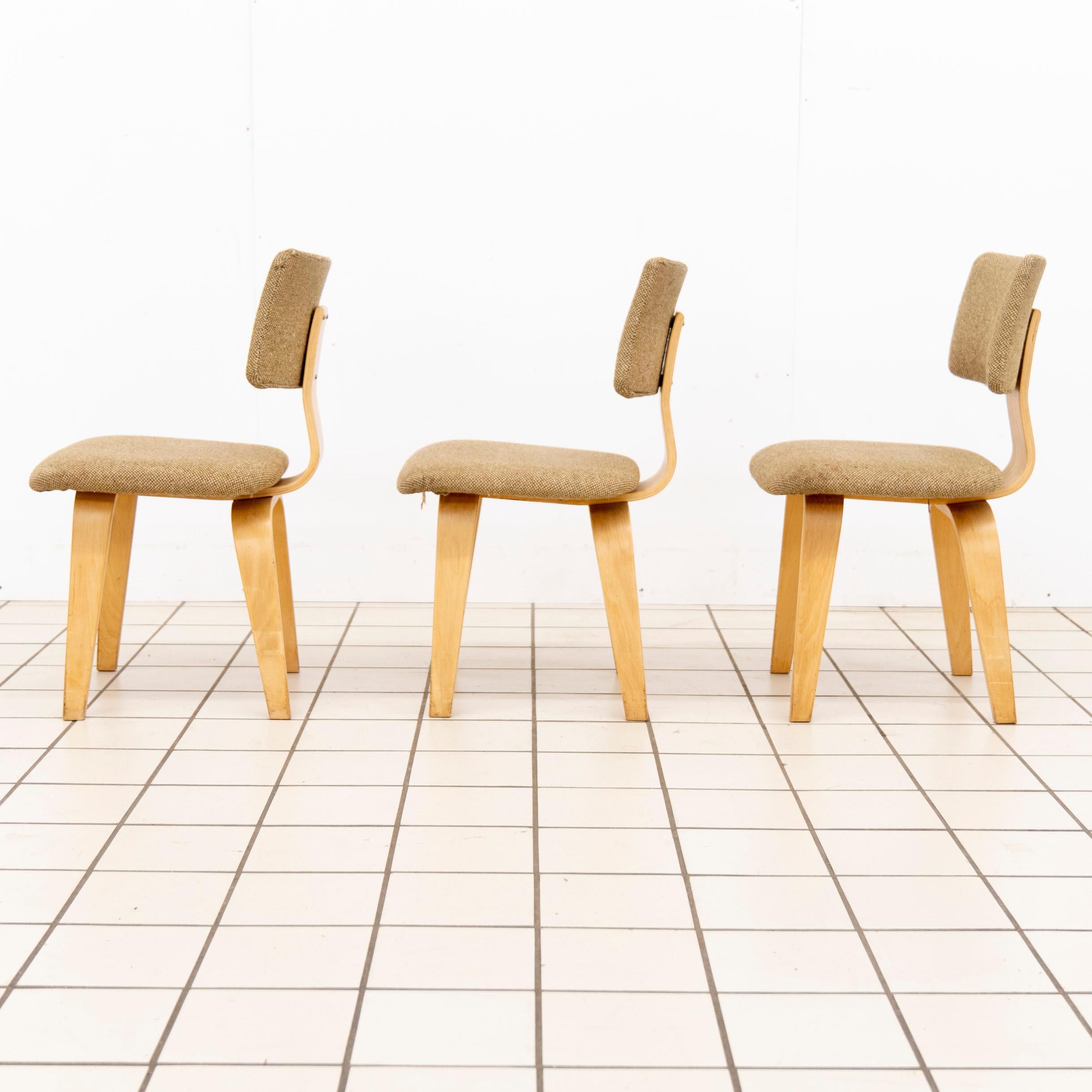 Mid-Century Modern Three dining room chairs SB03 by Cees Braakman for Pastoe, 1950s For Sale