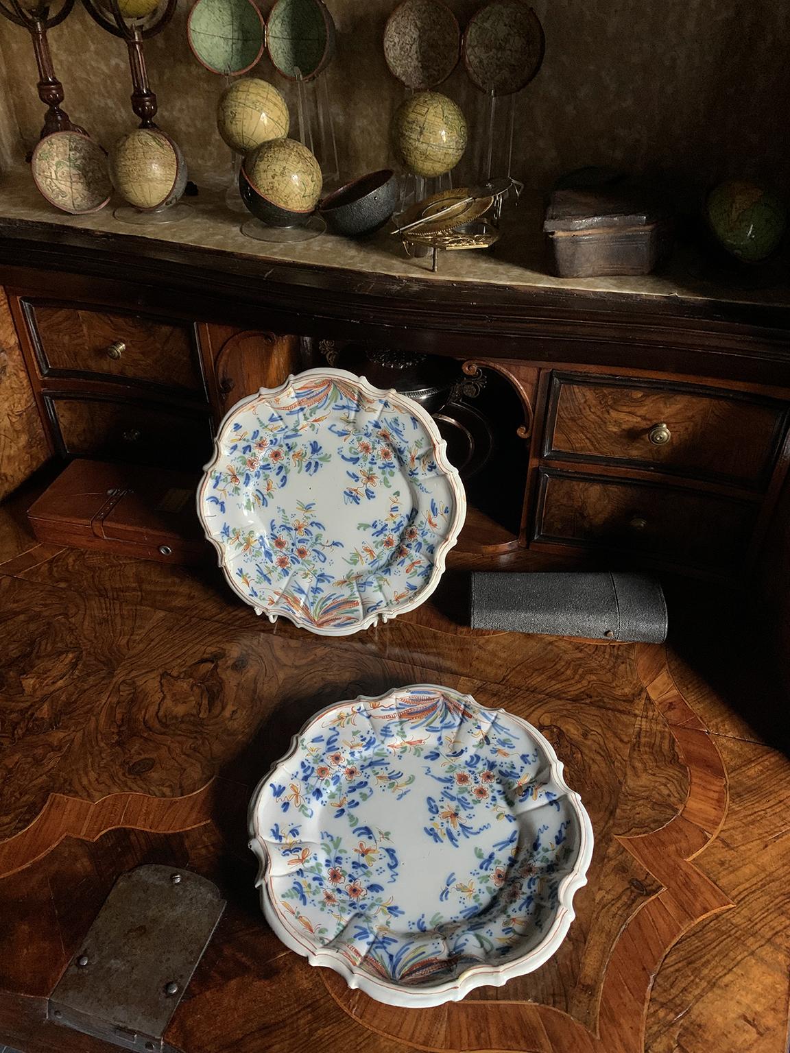 Trois plats, Fabrique d'Antonio Maria Coppellotti, Lodi, Italie, vers 1745 en vente 9