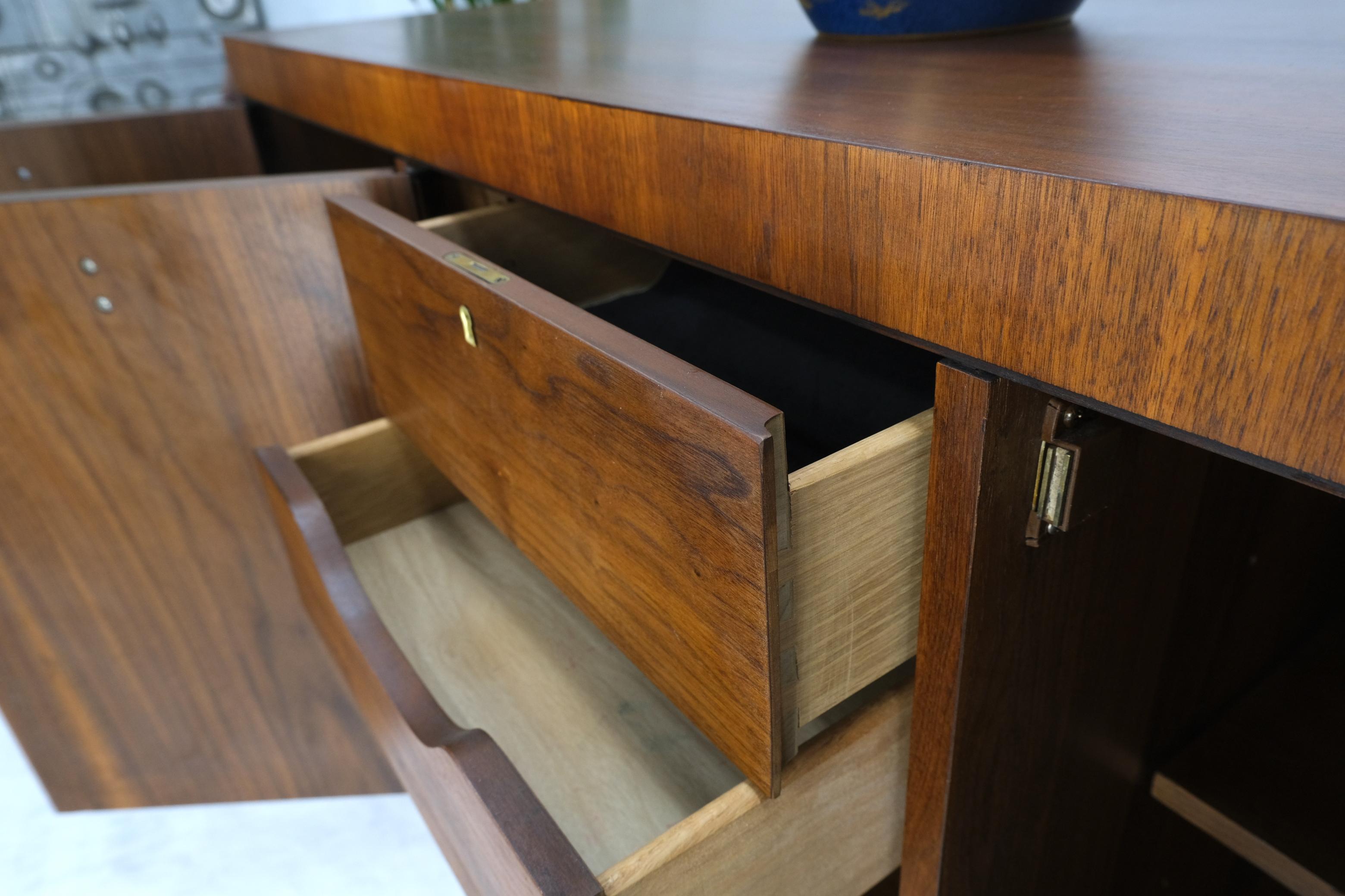 Three Doors Compartments Two Fitted Doors Walnut Mid Century Server Buffet  For Sale 1