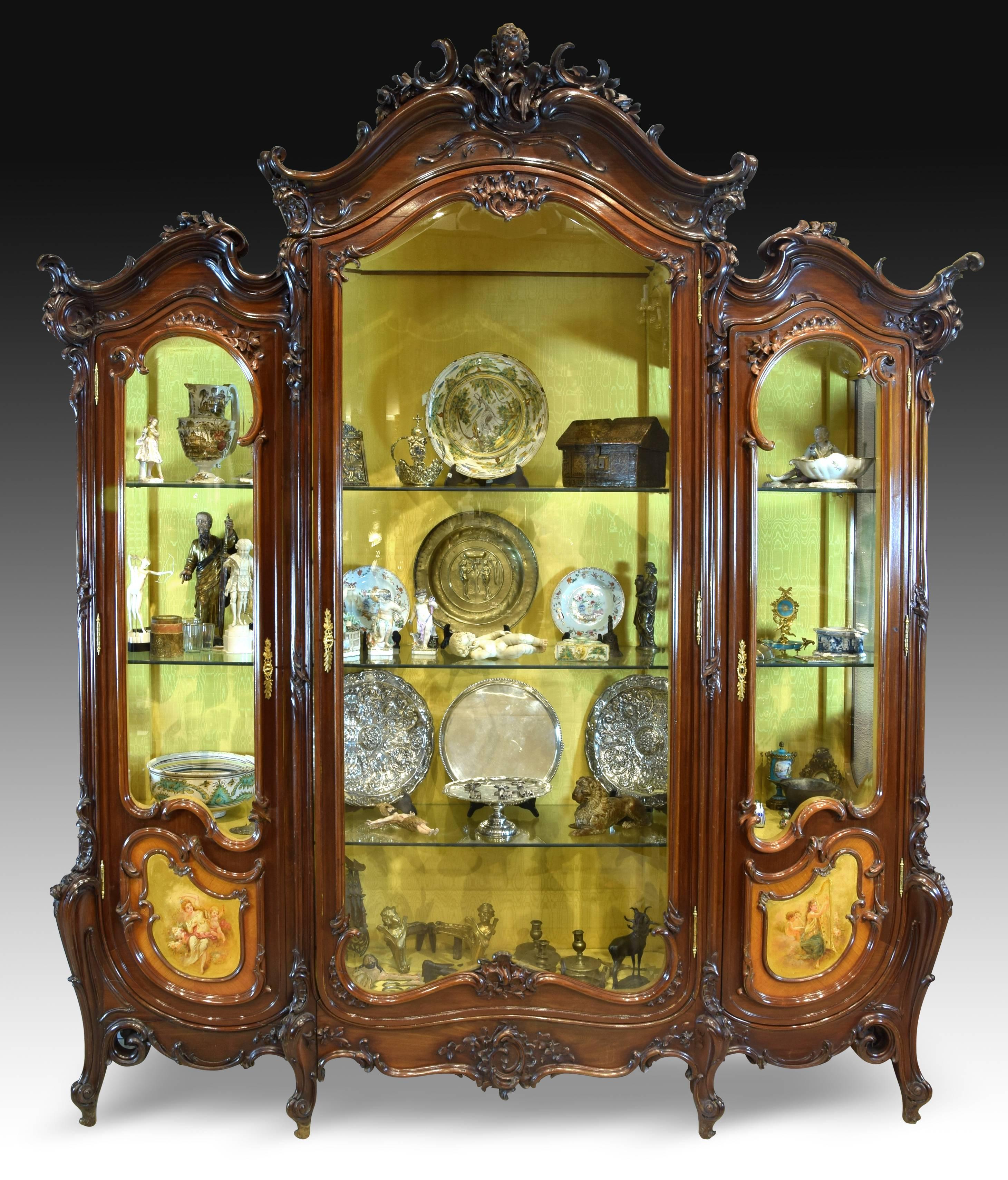 European Three Doors Louis XV Style Glass Cabinet, Mahogany, 19th Century For Sale