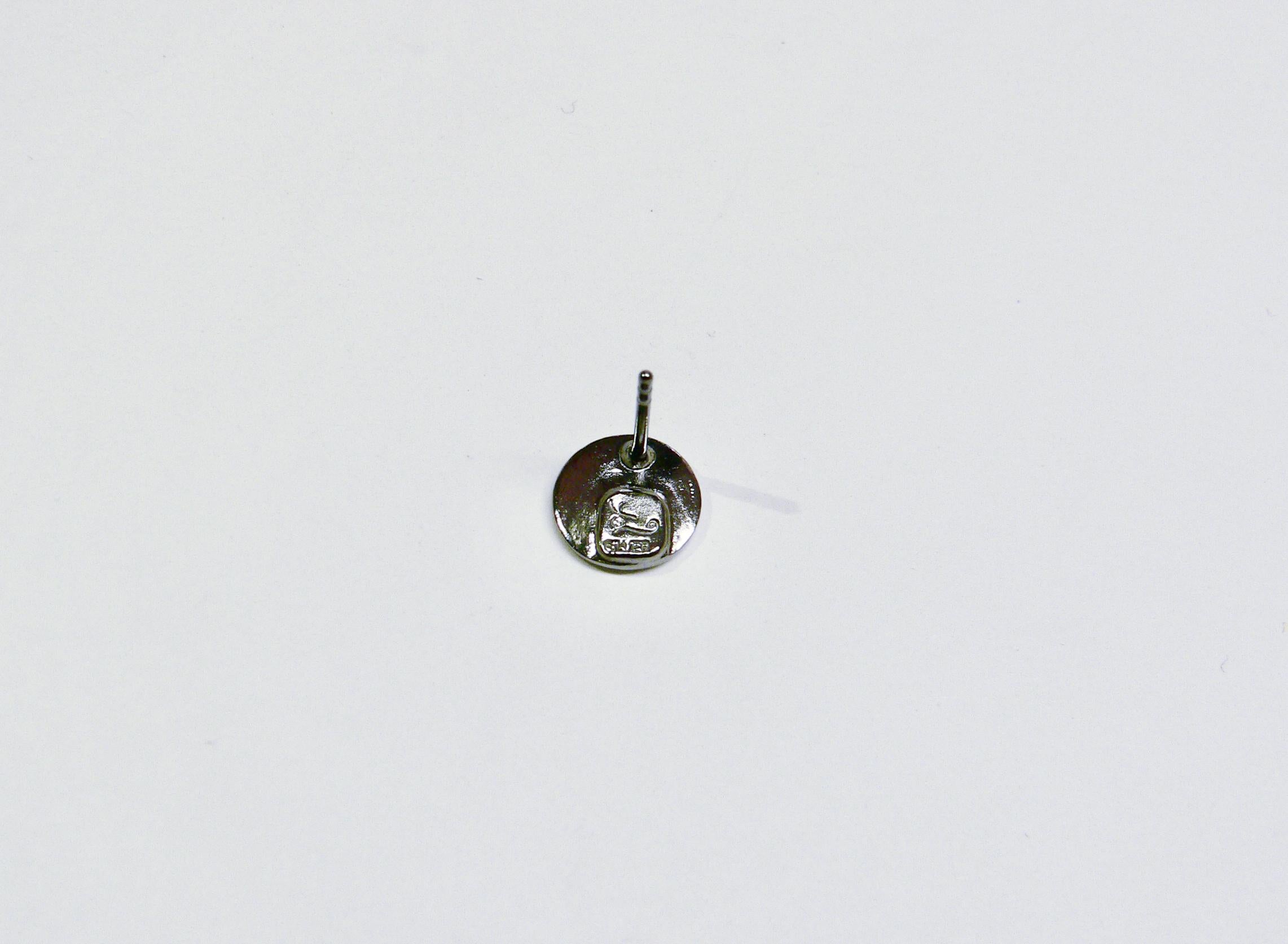 Three Dots Single Stud Earring, Black Rhodium-Plated Sterling Silver In New Condition For Sale In Tokyo, JP