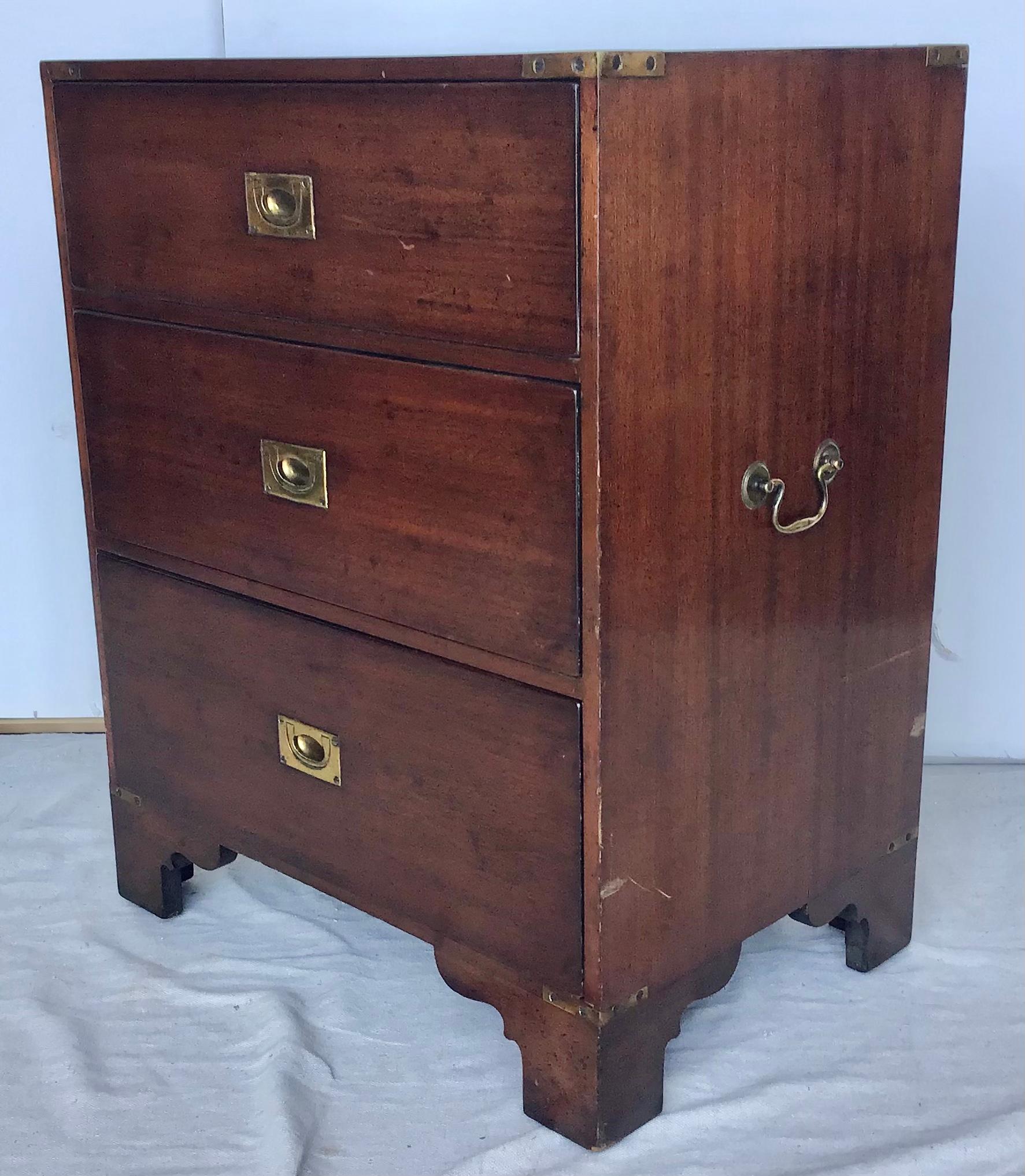 Three Drawer Campaign Side Table or Bedside Commode In Good Condition In Bradenton, FL