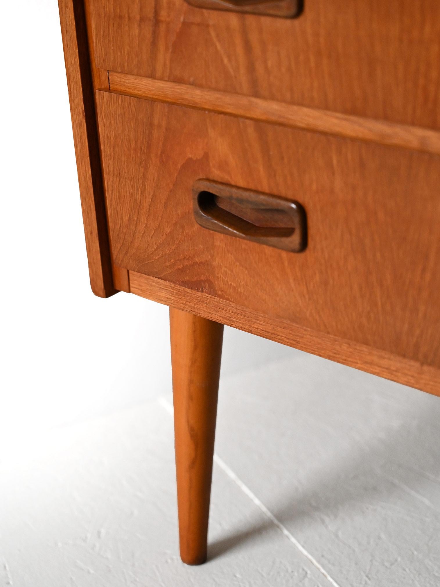 Teak Three-drawer chest of drawers with wooden handles For Sale