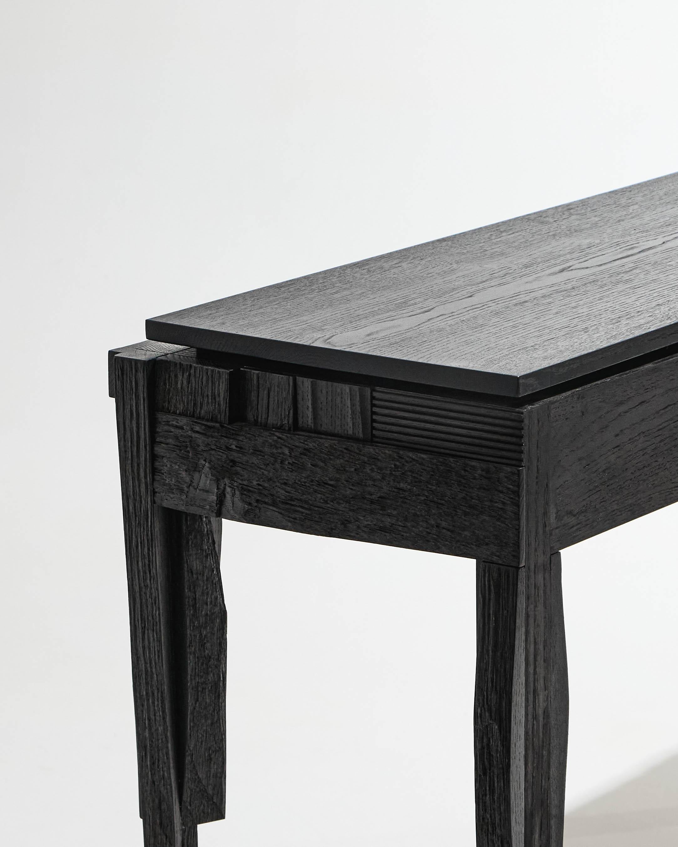 Three-drawer console in black wood In New Condition For Sale In PARIS, FR