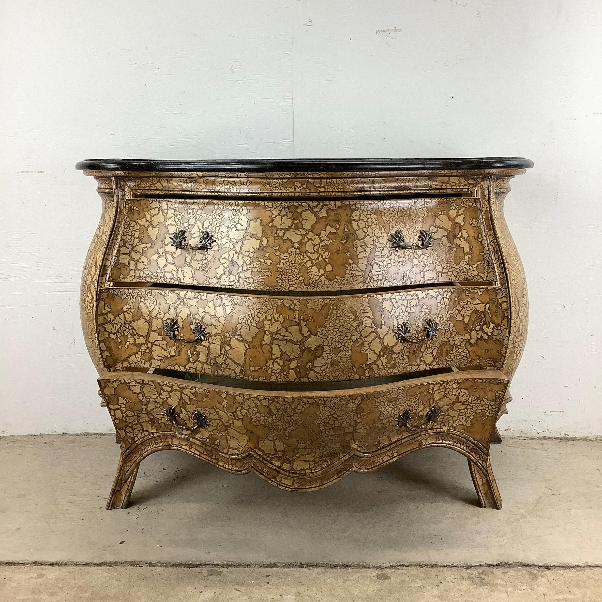 Cassettone moderno rococò Bombay a tre cassetti con piano in marmo in vendita 11