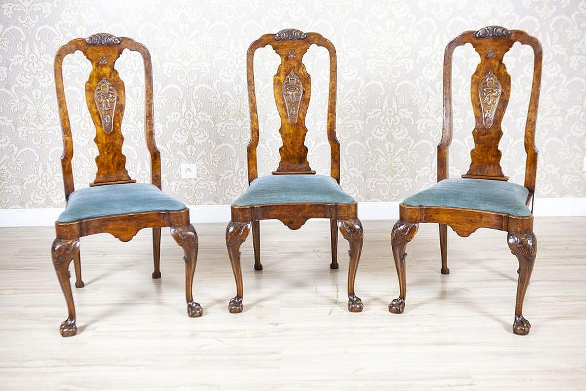 British Three Early-20th Century English Walnut Chairs in the Chippendale Type For Sale