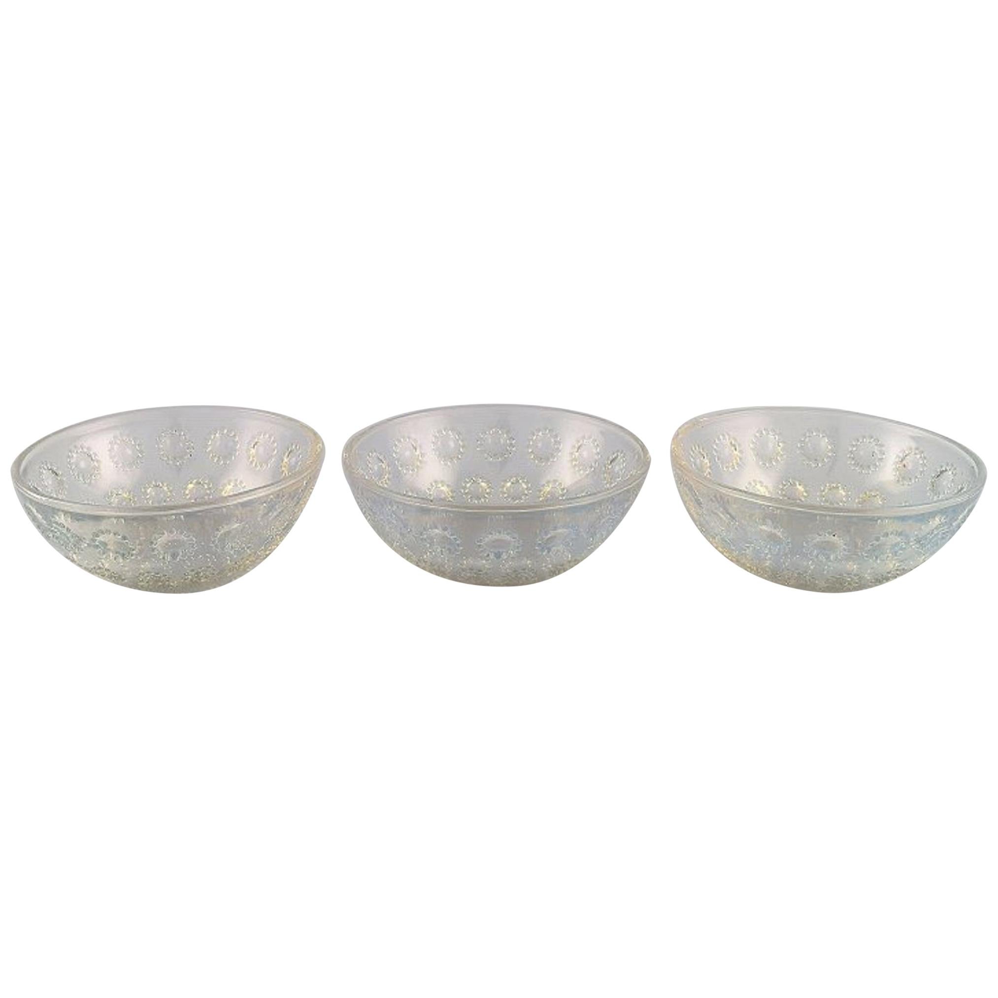 Three Early René Lalique "Asters" Bowls in Art Glass, Dated before 1945