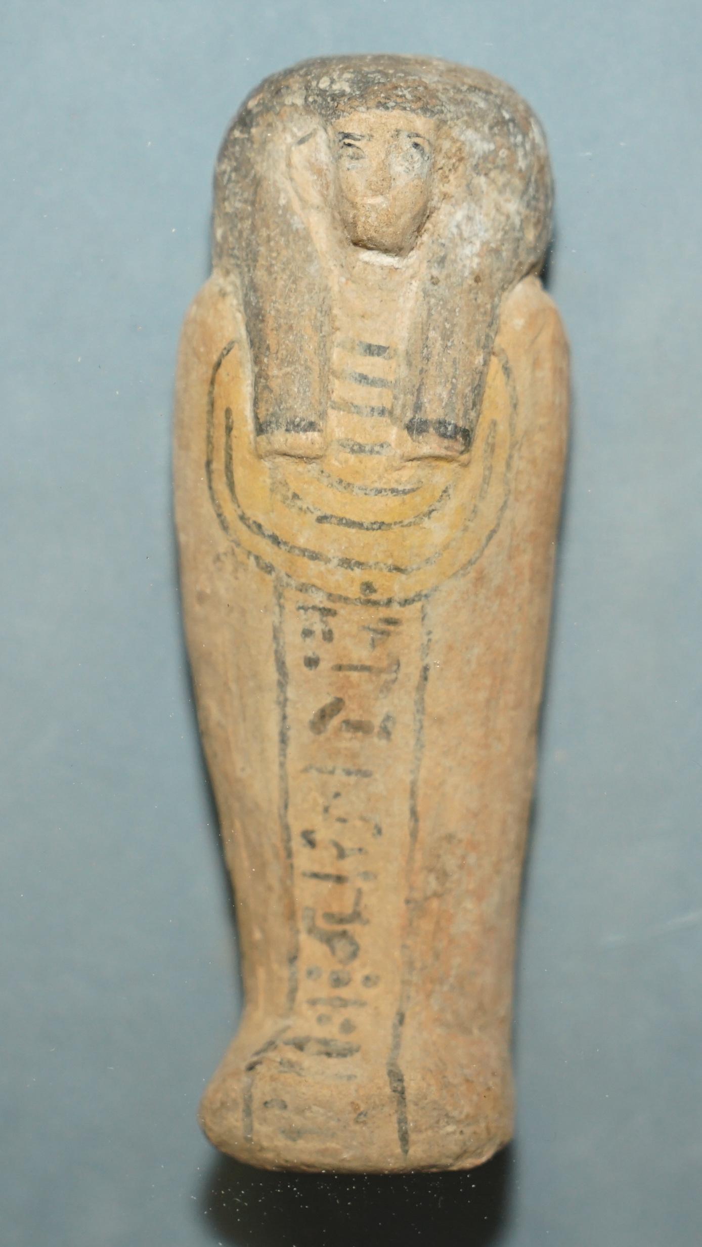 THREE EGYPTiAN FRAMED 1500 BC 18TH DYNASTY DIER EL MEDINA SANDSTONE USHABTIS For Sale 1