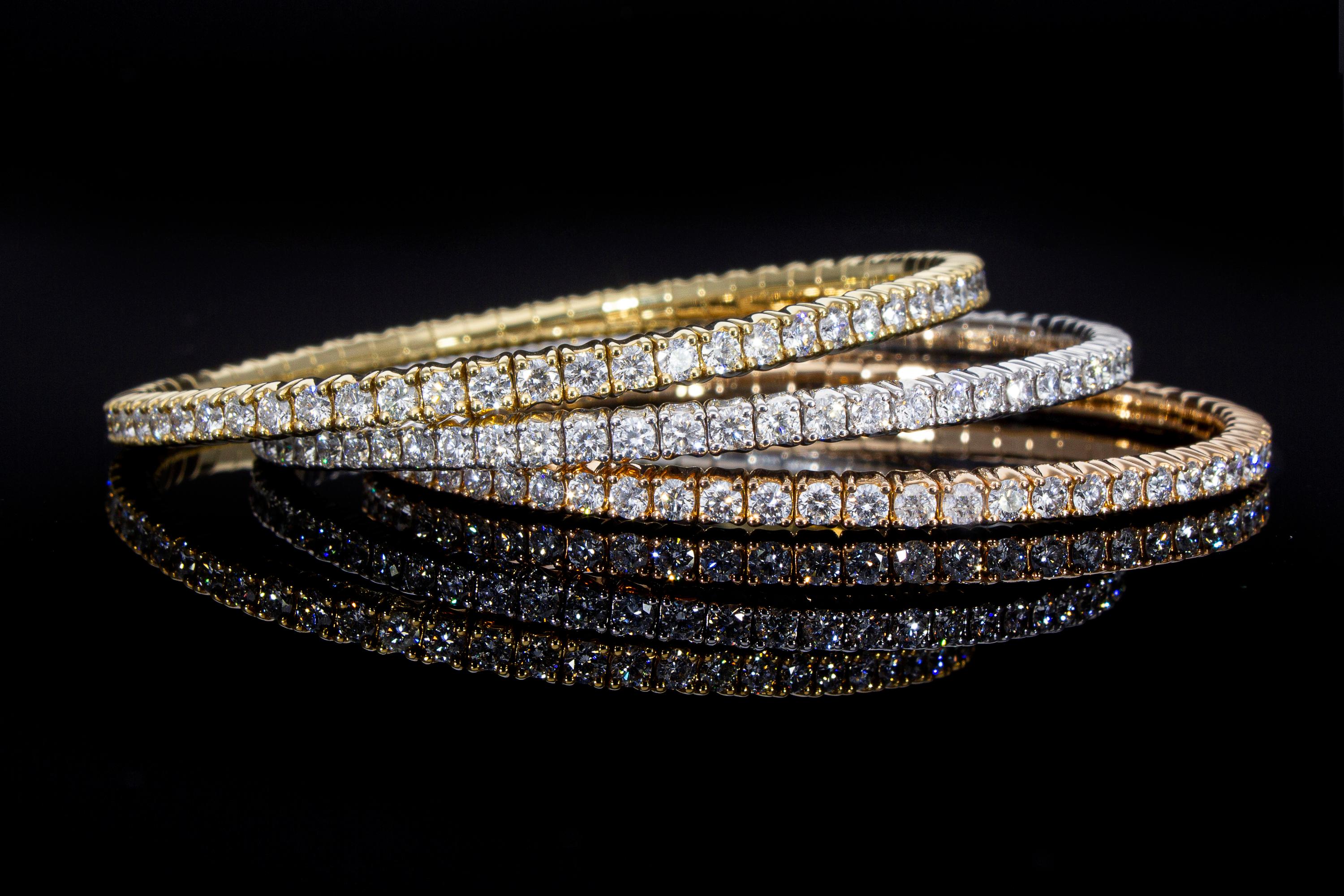 Three Elastic Tennis Bracelets, 12.51 ct Diamonds, Tricolor 18 Kt. Made in Italy For Sale 2