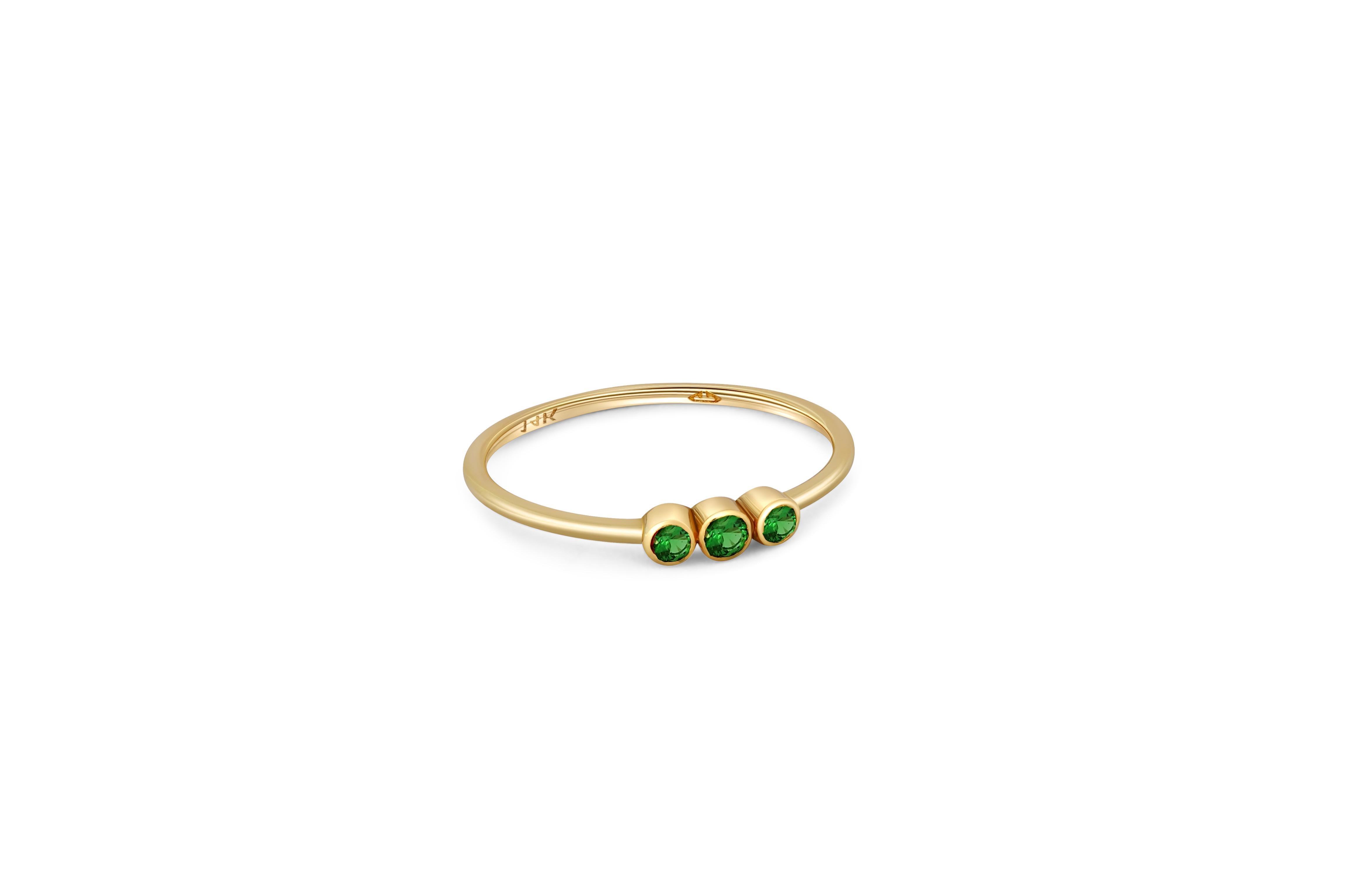 in vendita:  Anello con tre smeraldi in oro 14k 3