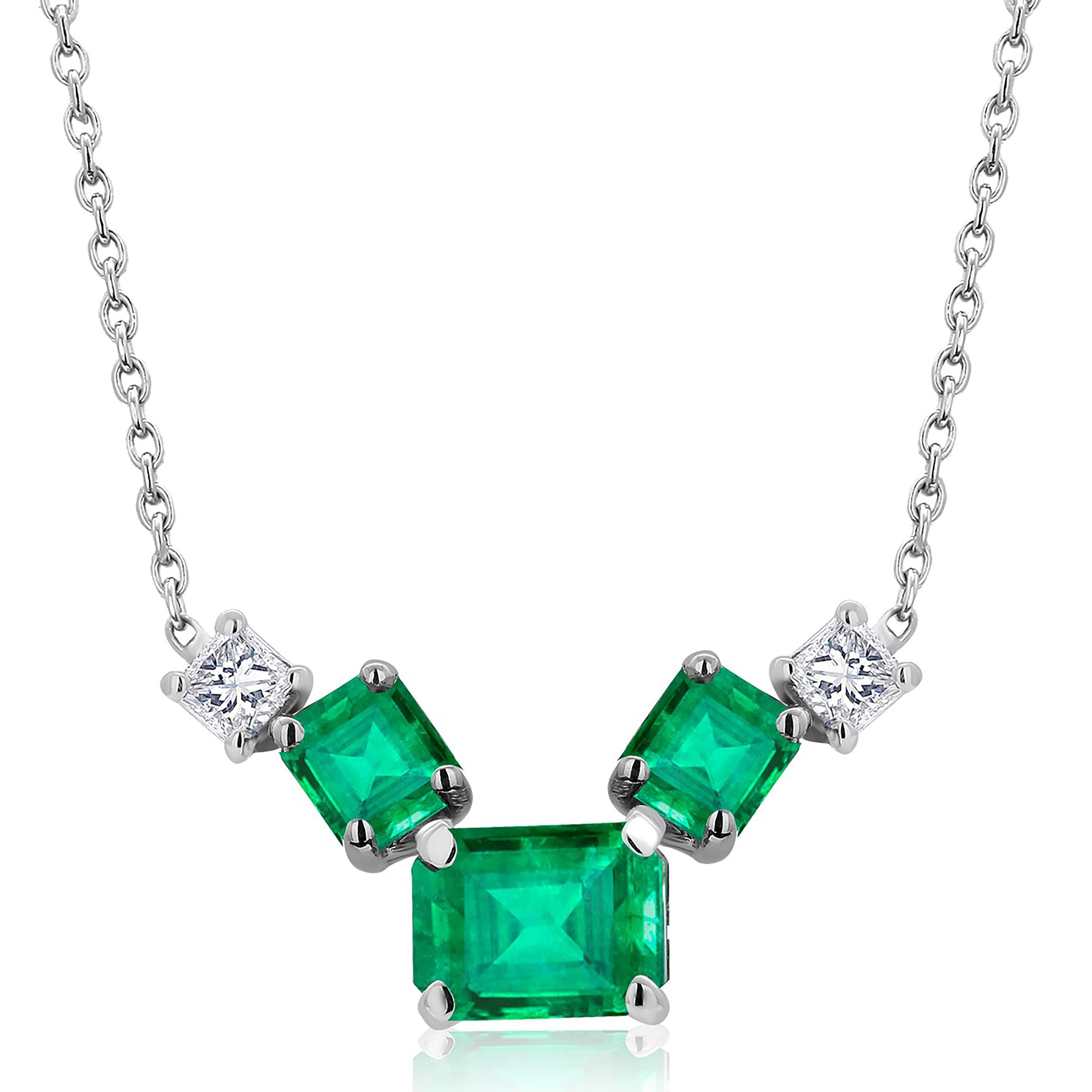 Women's or Men's Three Emerald Shaped Emeralds Two Princess Diamonds Gold Drop Pendant Necklace