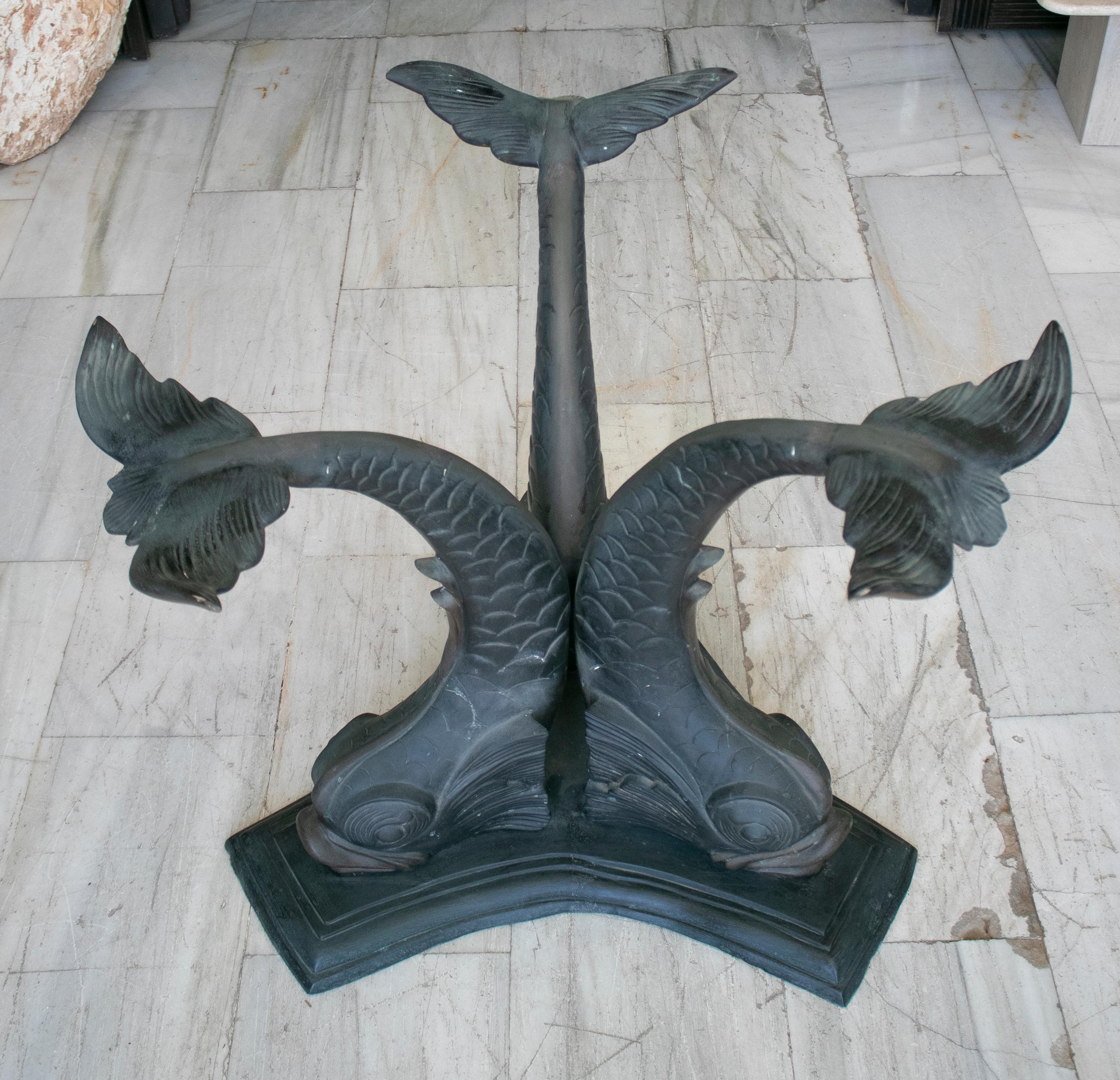 European Three Fish Bronze Table Base Ideal for Glass Top For Sale