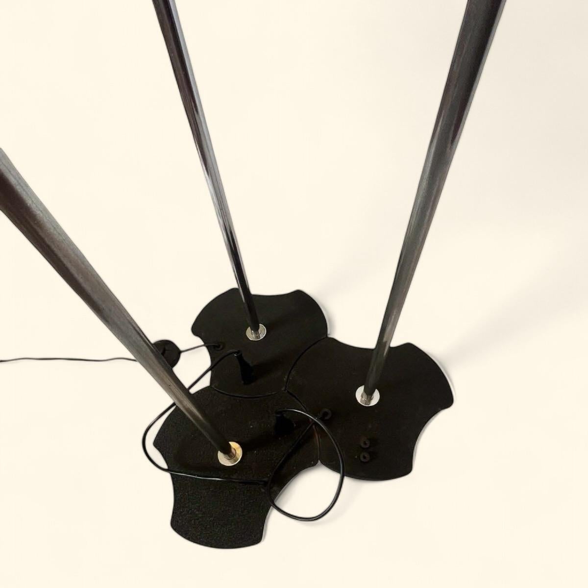 Three Floor Lamps Model #1073 by Gino Sarfatti / Arteluce en vente 3