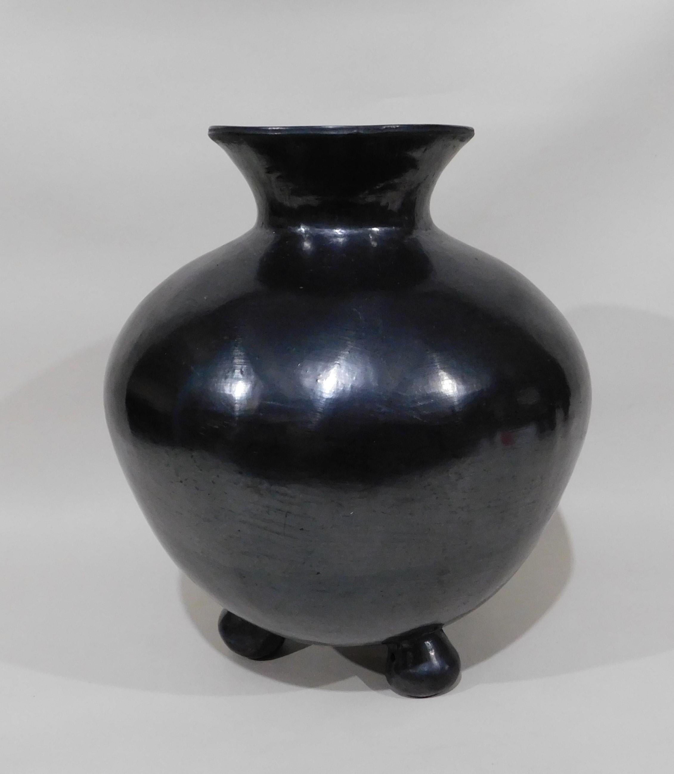 dona rosa pottery value
