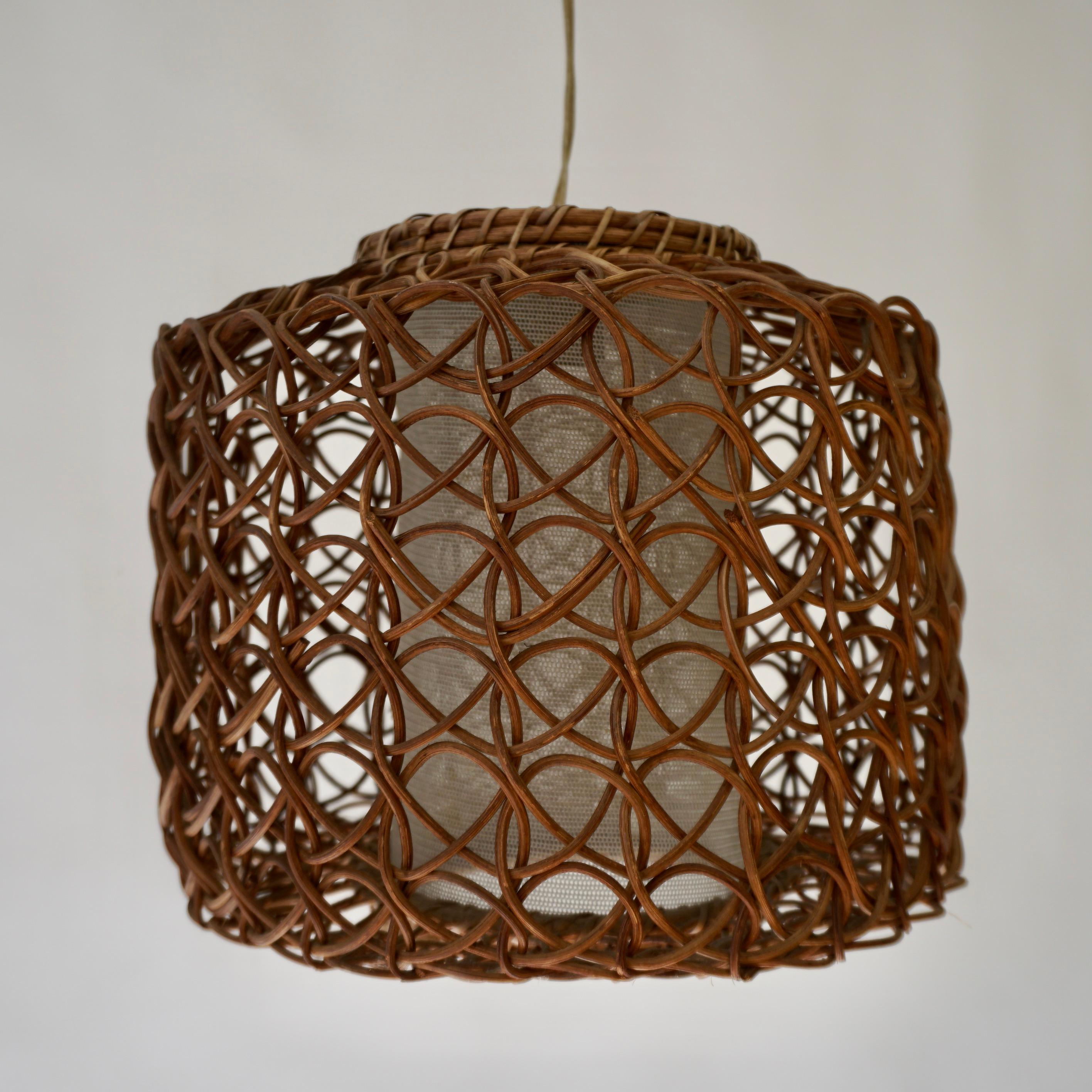 Three French 1950s Vintage Rattan Pendant Light In Good Condition For Sale In Antwerp, BE