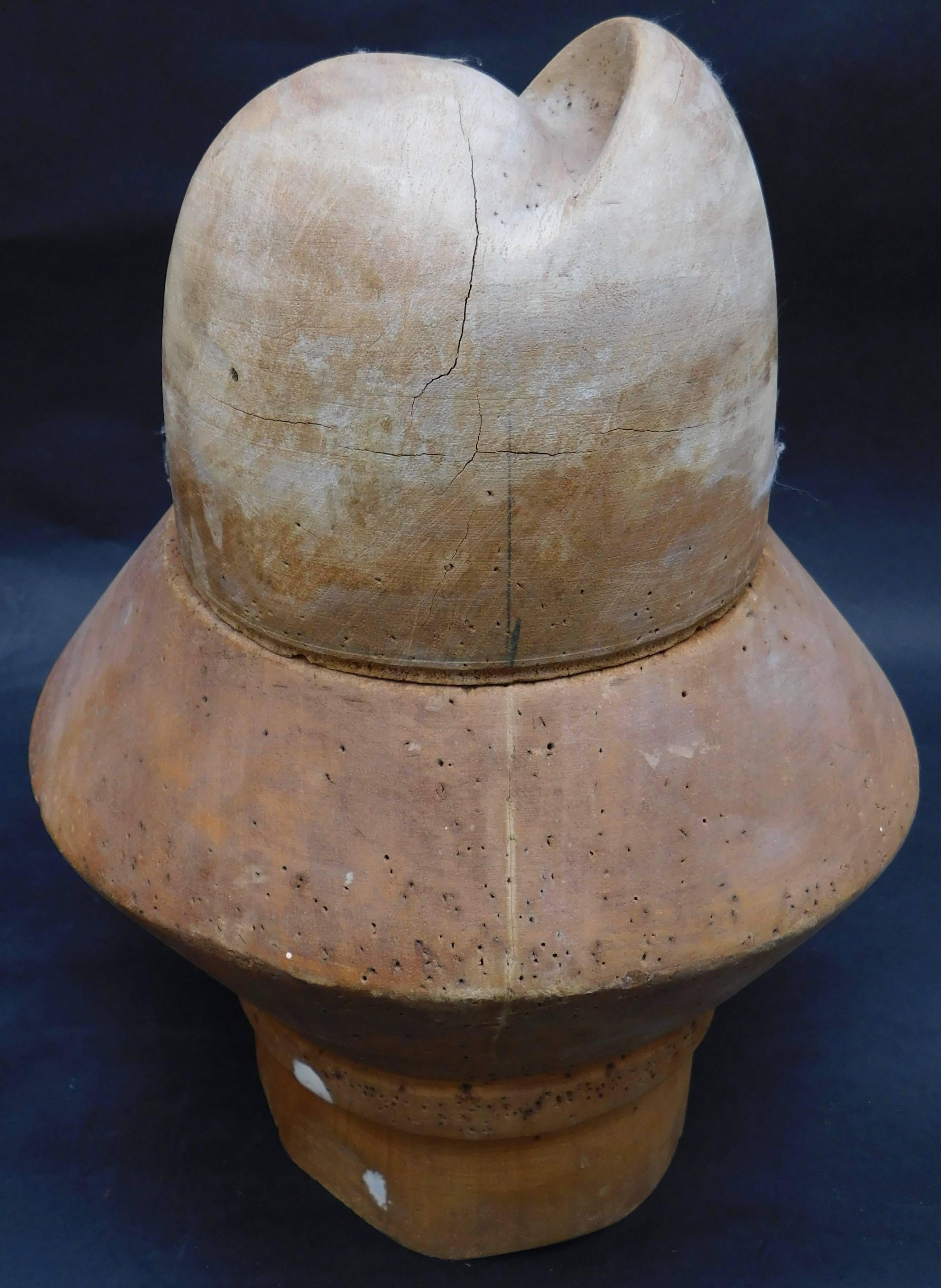 Three French Wood Milliner Hat Block Forms, circa 1930 For Sale 4