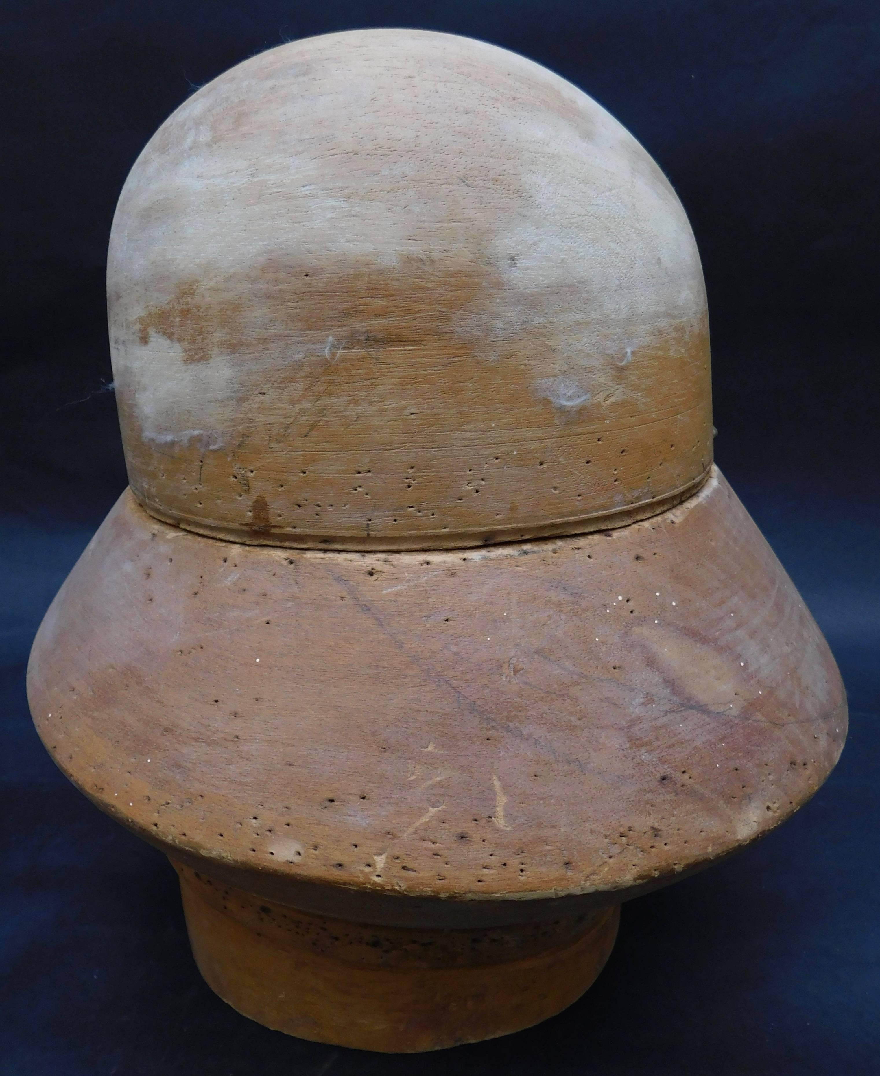 Three French Wood Milliner Hat Block Forms, circa 1930 For Sale 5