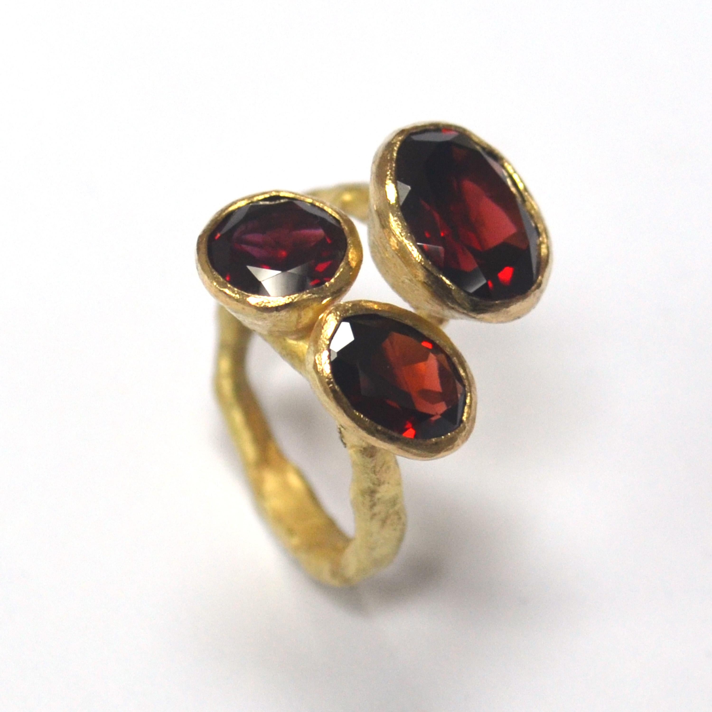 Contemporary Three Garnet Cluster 18 Karat Gold Textured Ring Handmade by Disa Allsopp