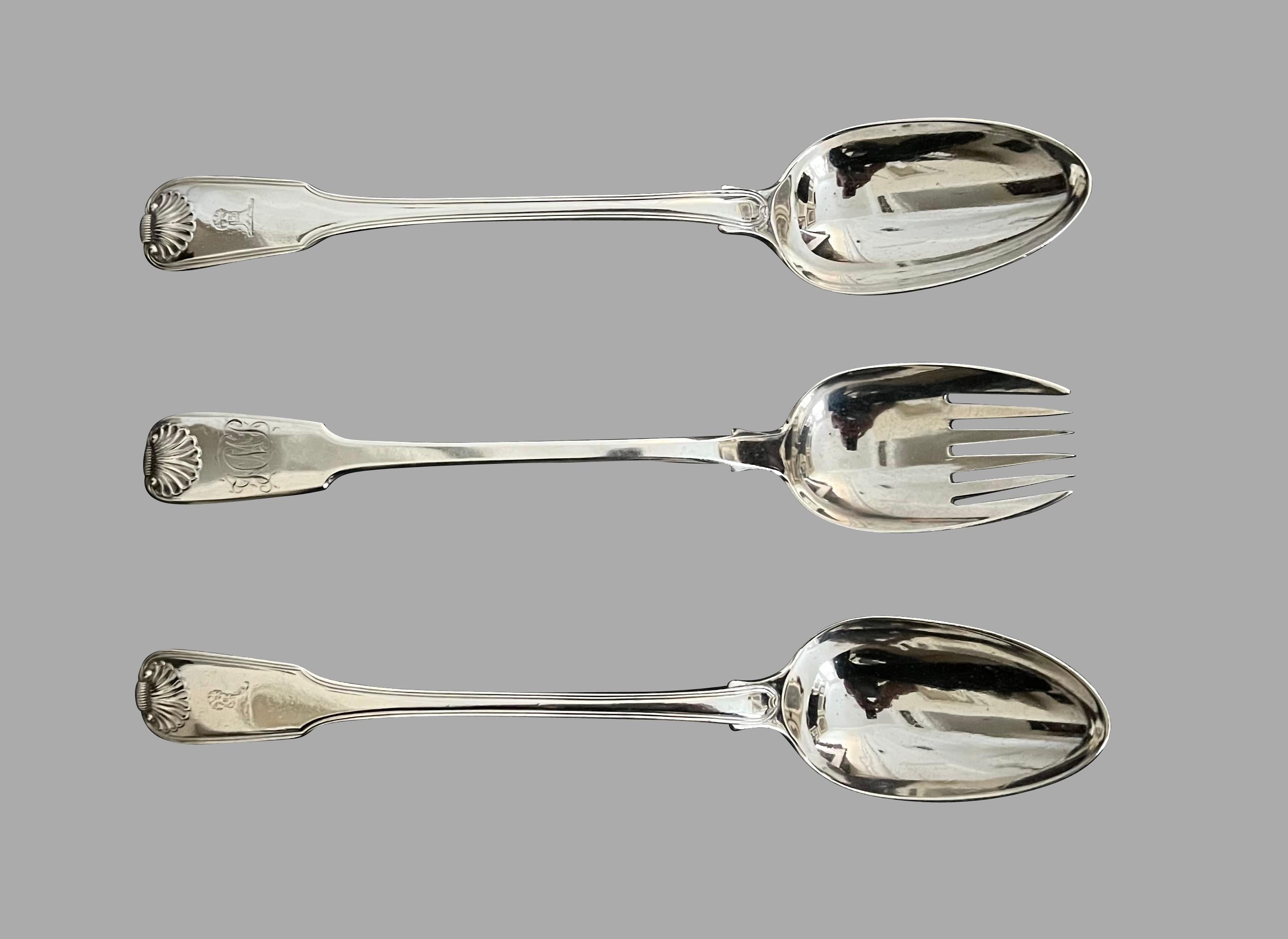 Three Georgian Sterling Silver Serving Pieces Two Stuffing Spoons and Meat Fork In Good Condition In San Francisco, CA