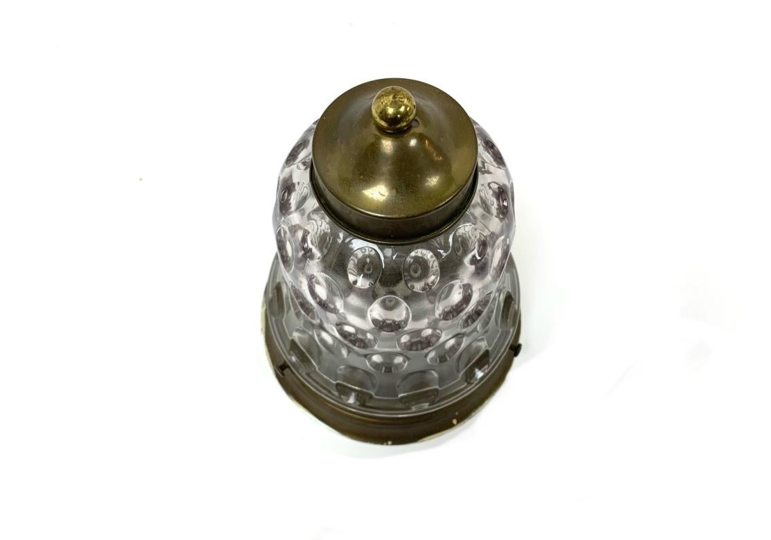 Drei Glas und Messing plattiert Bell Form Flush Mount Leuchten für die Wiederherstellung im Angebot 8