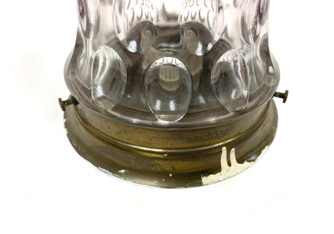 Drei Glas und Messing plattiert Bell Form Flush Mount Leuchten für die Wiederherstellung im Angebot 10